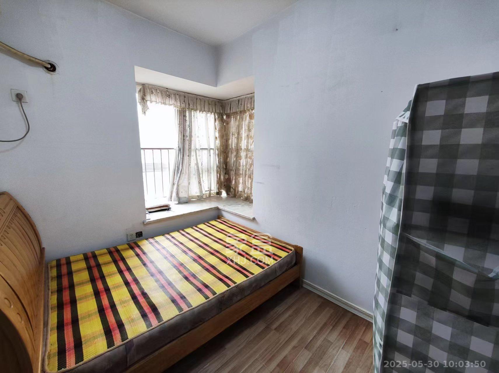 上河国际C区 3室2厅1卫 2100.0元/月 上河国际C区 3室2厅1卫 2100.0元/月室内图