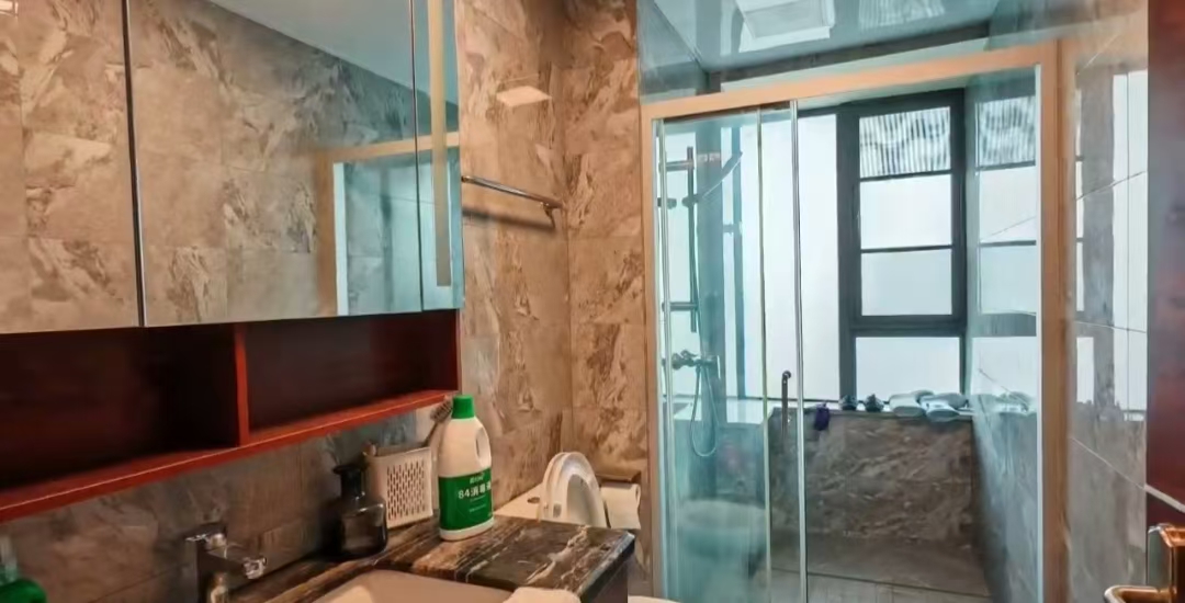 碧桂园半岛南湾 3室2厅2卫 5500.0元/月 碧桂园半岛南湾 3室2厅2卫 5500.0元/月室内图