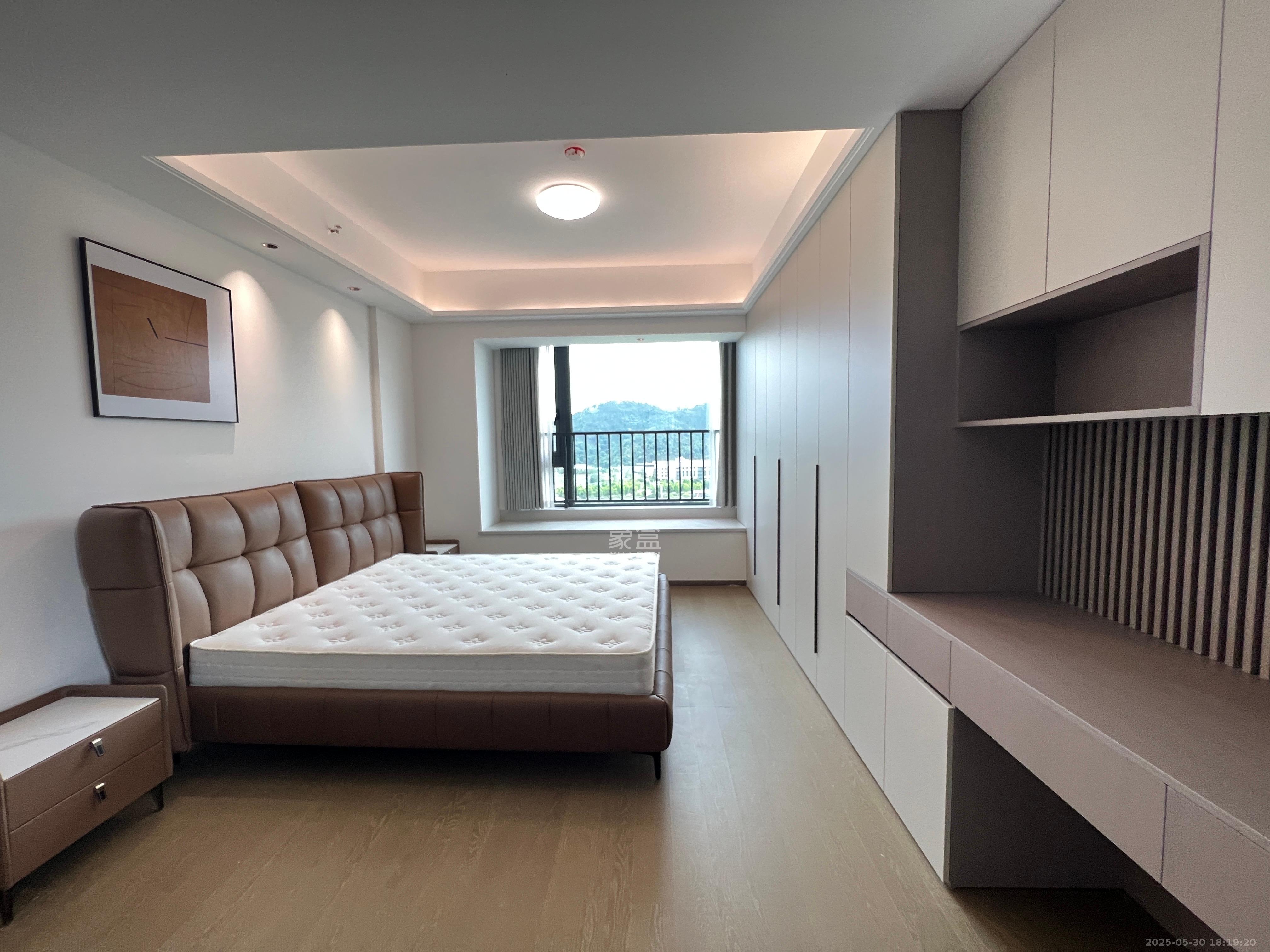 绿城招商桂语雲峯 4室2厅2卫 8000.0元/月 绿城招商桂语雲峯 4室2厅2卫 8000.0元/月室内图