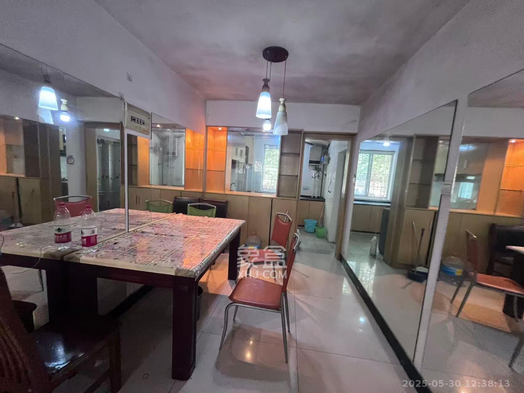 佳园星城 1室1厅1卫 900.0元/月 佳园星城 1室1厅1卫 900.0元/月室内图