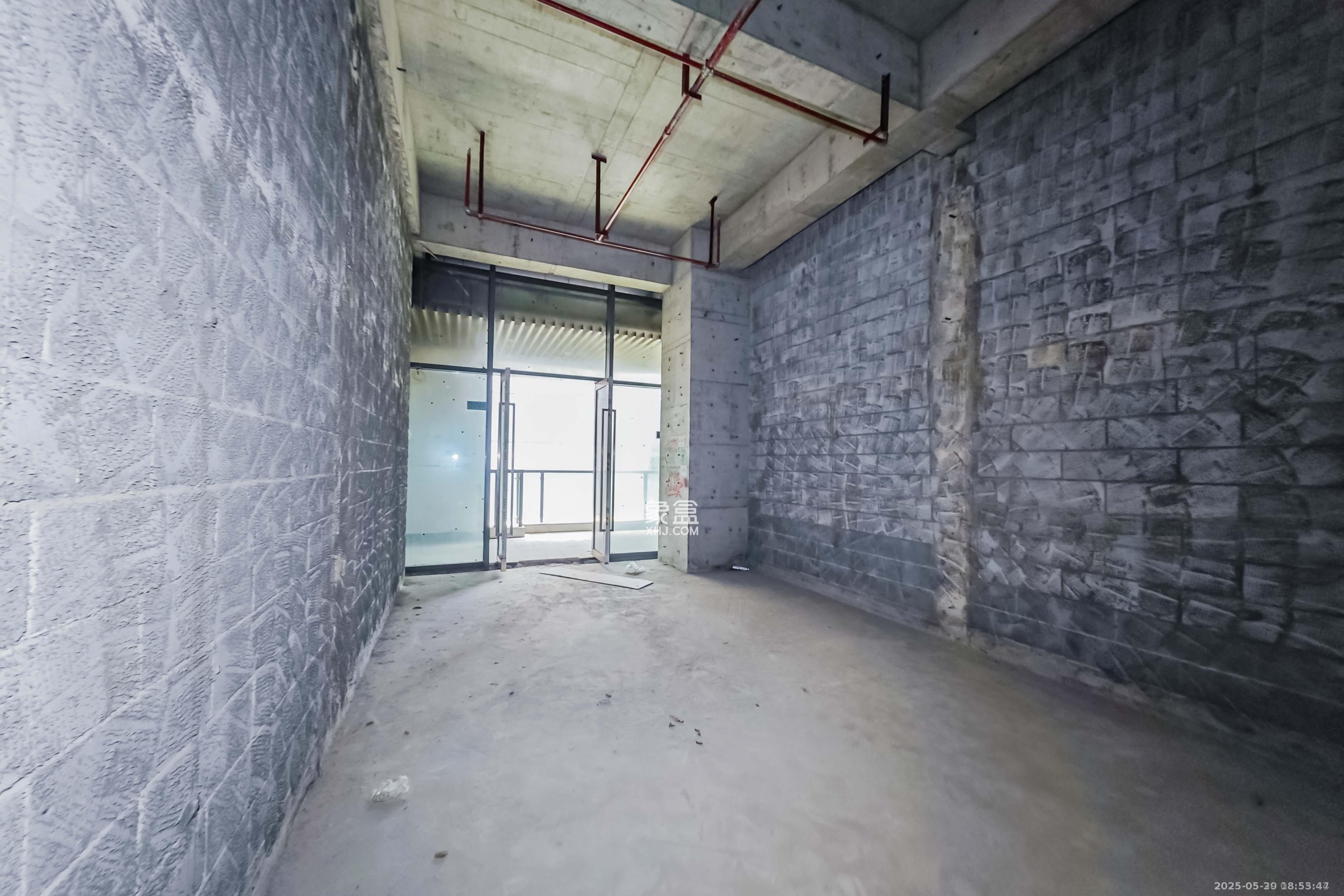 绿地之窗   68.16㎡      1500.0元/月室内图