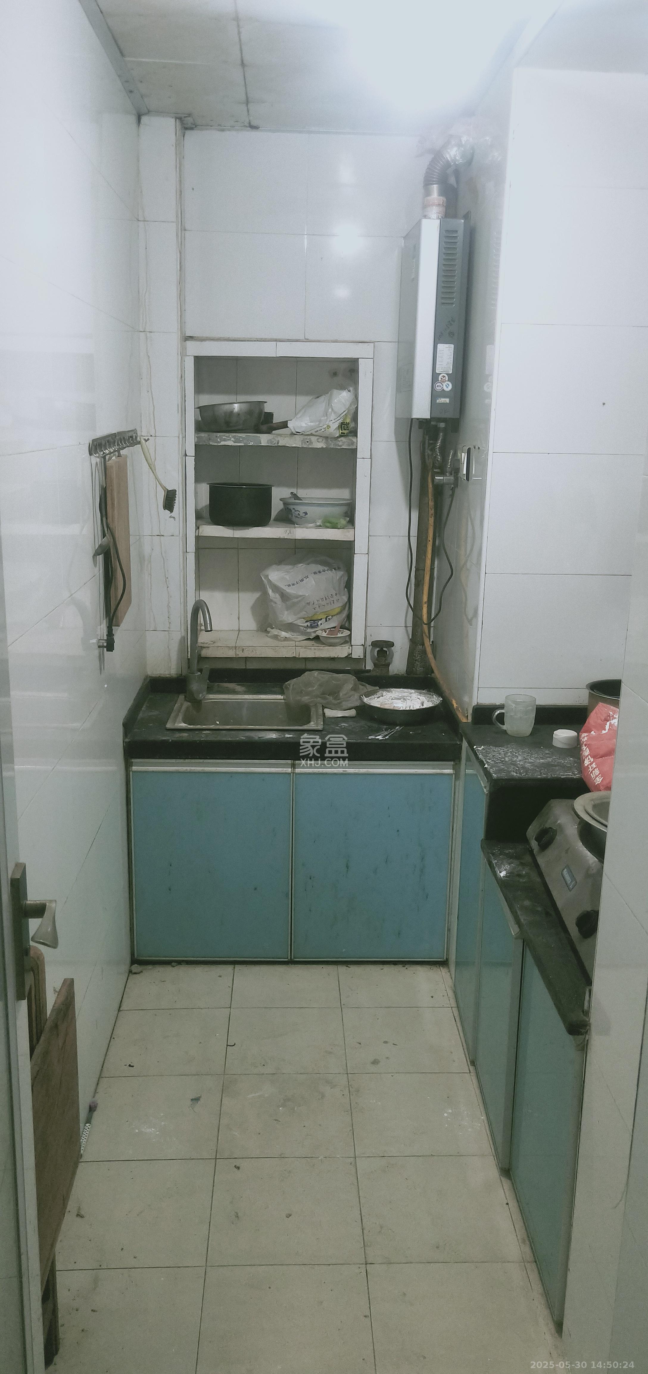 红旗区二片 2室1厅1卫 1500.0元/月 红旗区二片 2室1厅1卫 1500.0元/月室内图