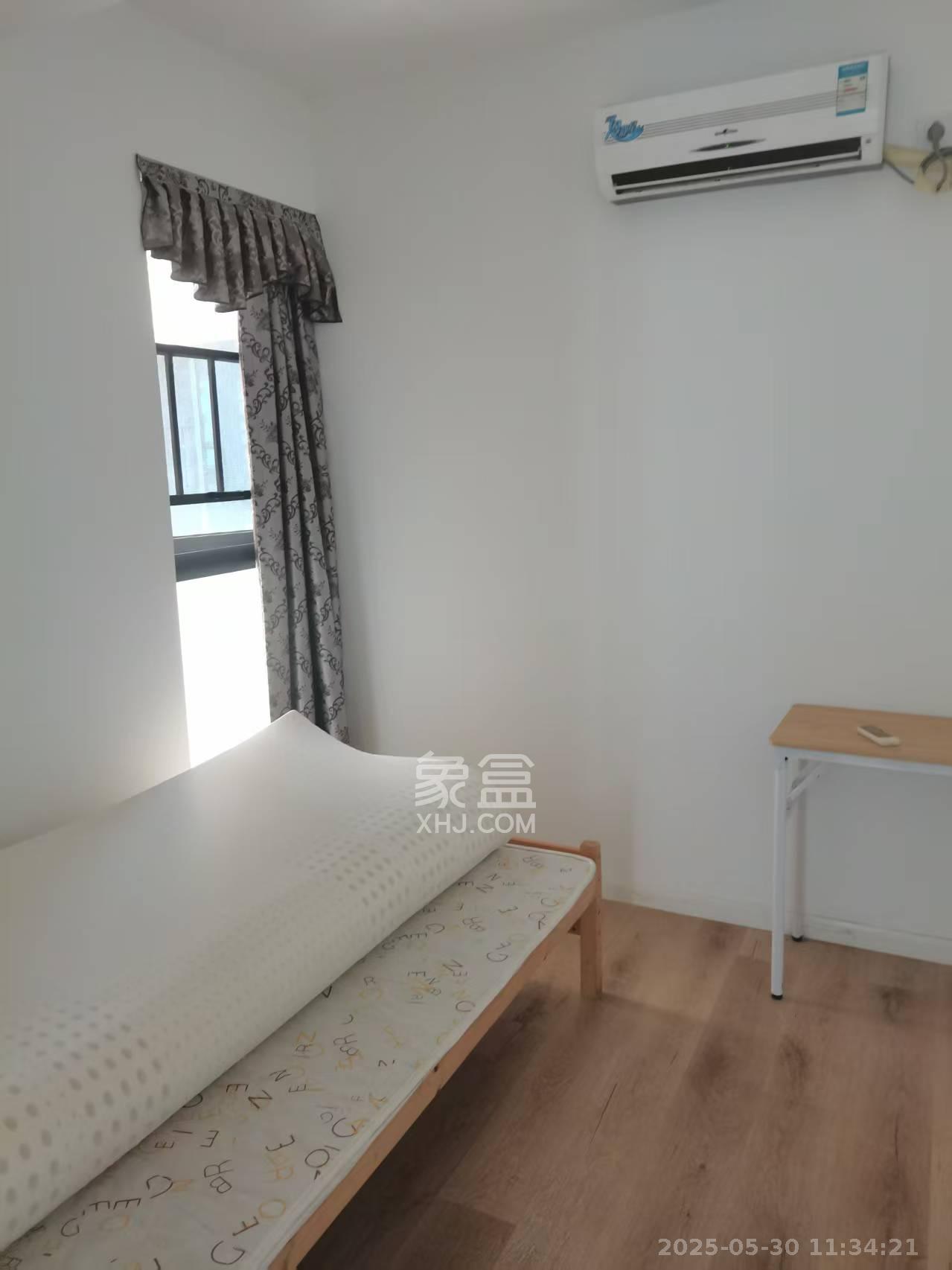 西湖鸿运佳苑 3室2厅2卫 2200.0元/月 西湖鸿运佳苑 3室2厅2卫 2200.0元/月室内图