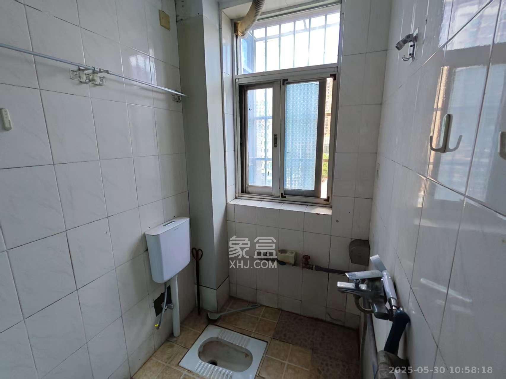 岳麓区教师村  2室2厅1卫   2100.00元/月室内图