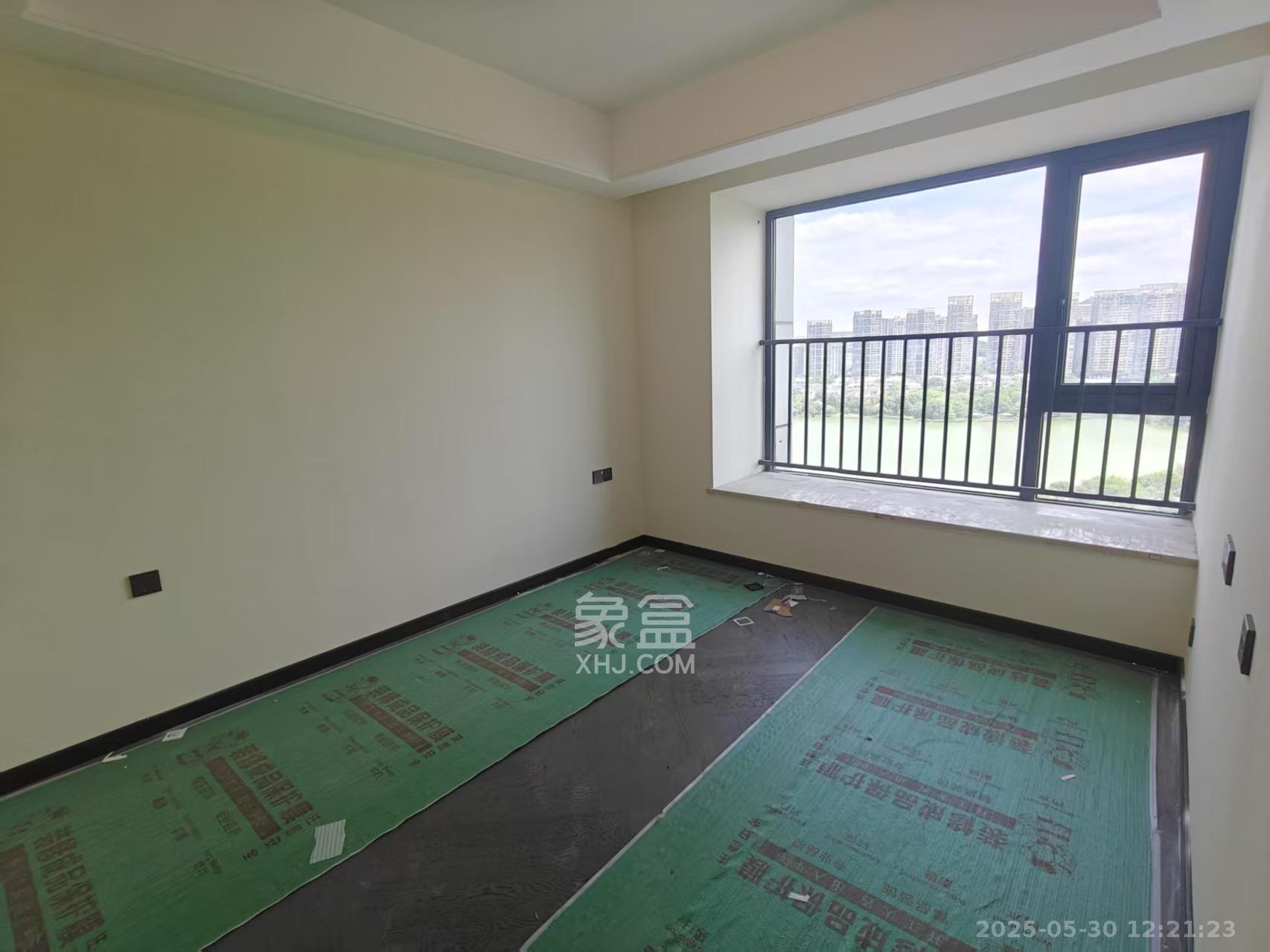 绿地V岛 5室2厅3卫 10000.0元/月 绿地V岛 5室2厅3卫 10000.0元/月室内图