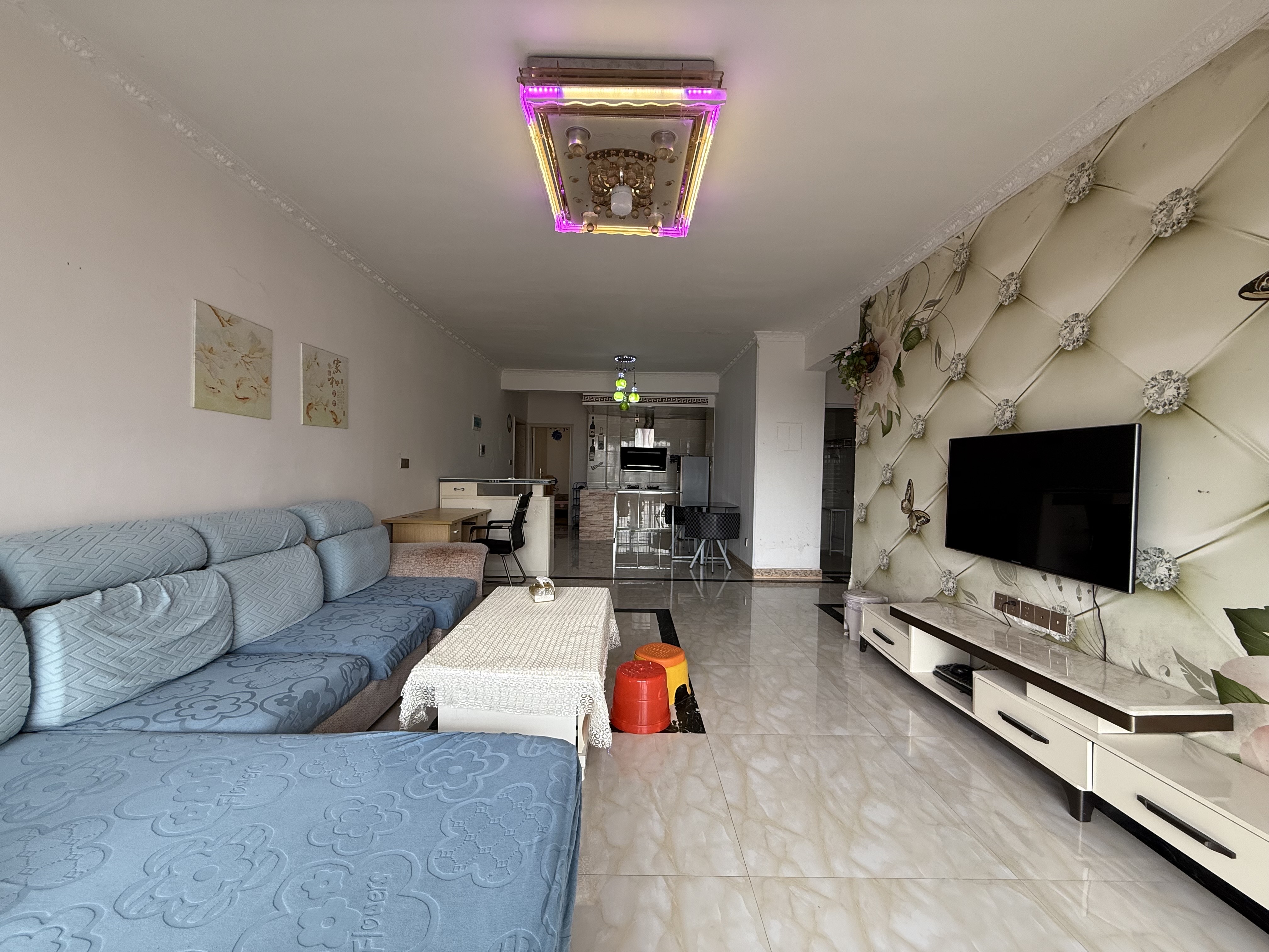 禧诚雁巢  3室2厅2卫    2000.0元/月 禧诚雁巢  3室2厅2卫    2000.0元/月室内图