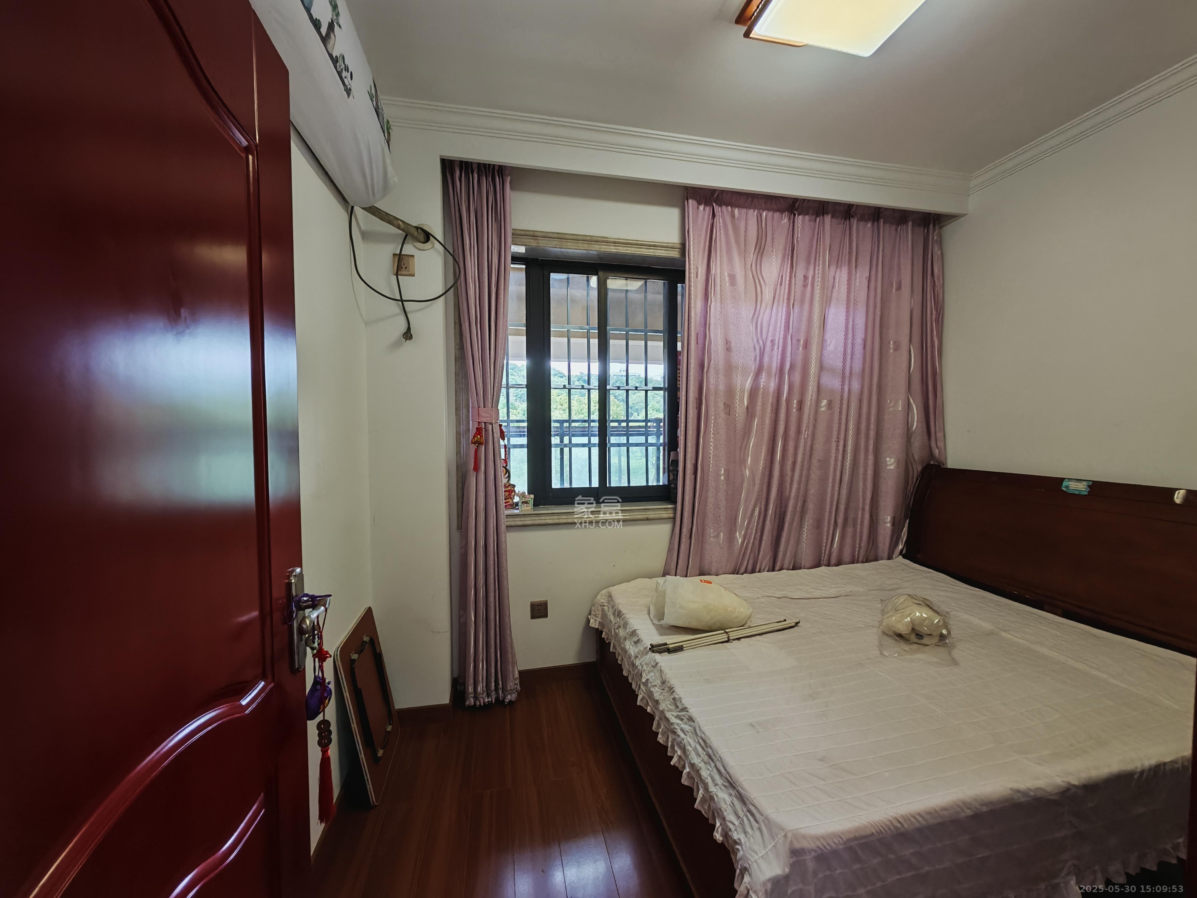 奥克斯缔壹城 3室2厅1卫 2600.0元/月 奥克斯缔壹城 3室2厅1卫 2600.0元/月室内图