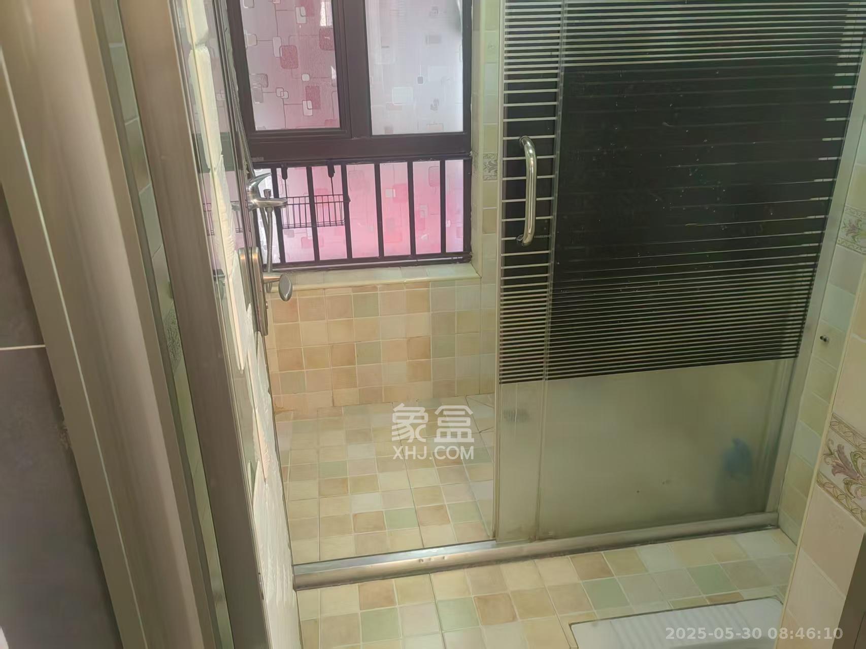 华润凤凰城三期  3室1厅1卫   2300.00元/月室内图