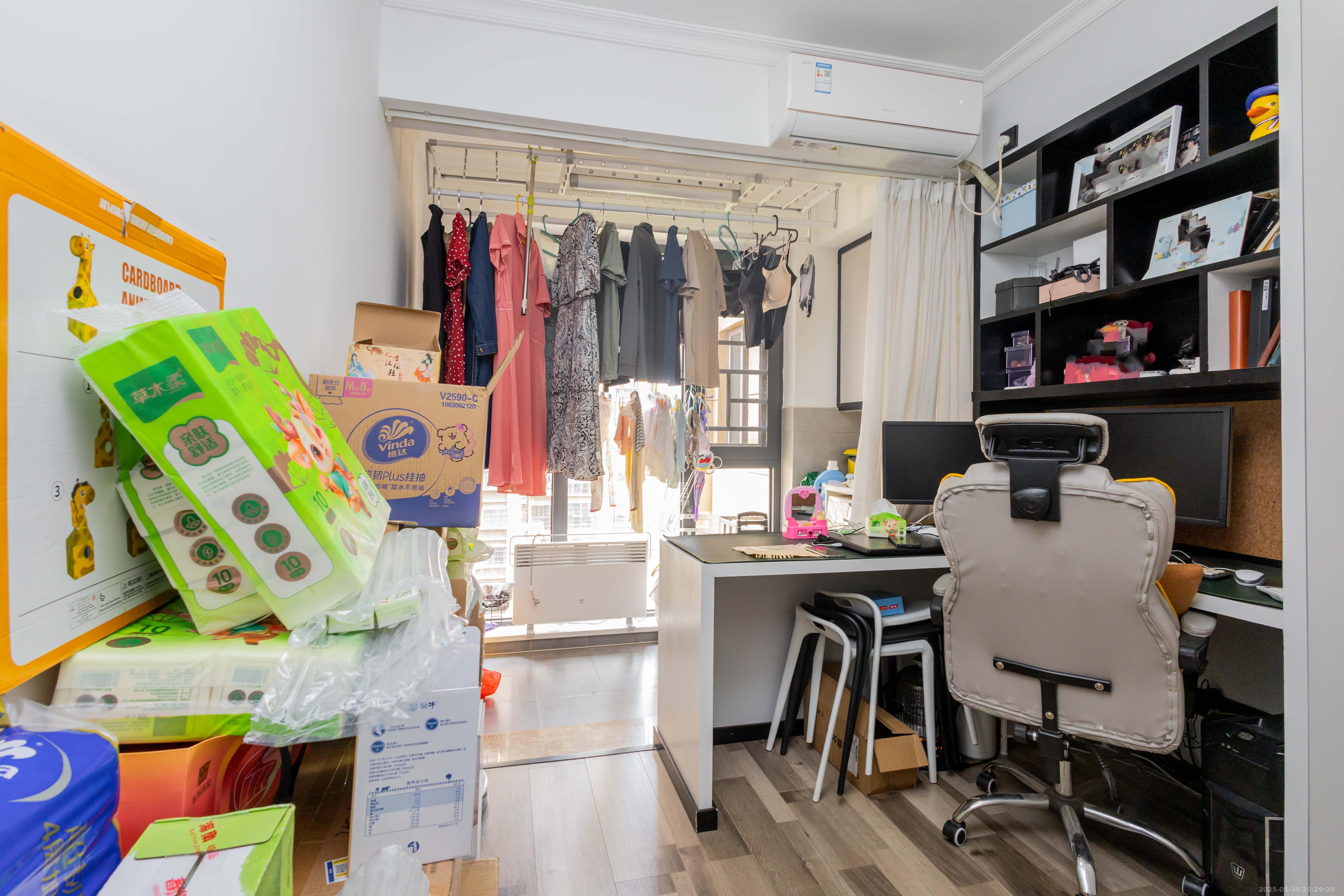 东方美地 4室2厅2卫 121.8万 东方美地 4室2厅2卫 121.8万卧室