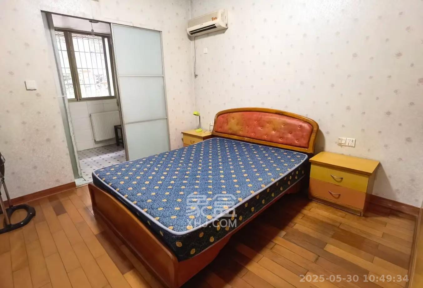 三湘小区  3室2厅2卫   1800.00元/月室内图