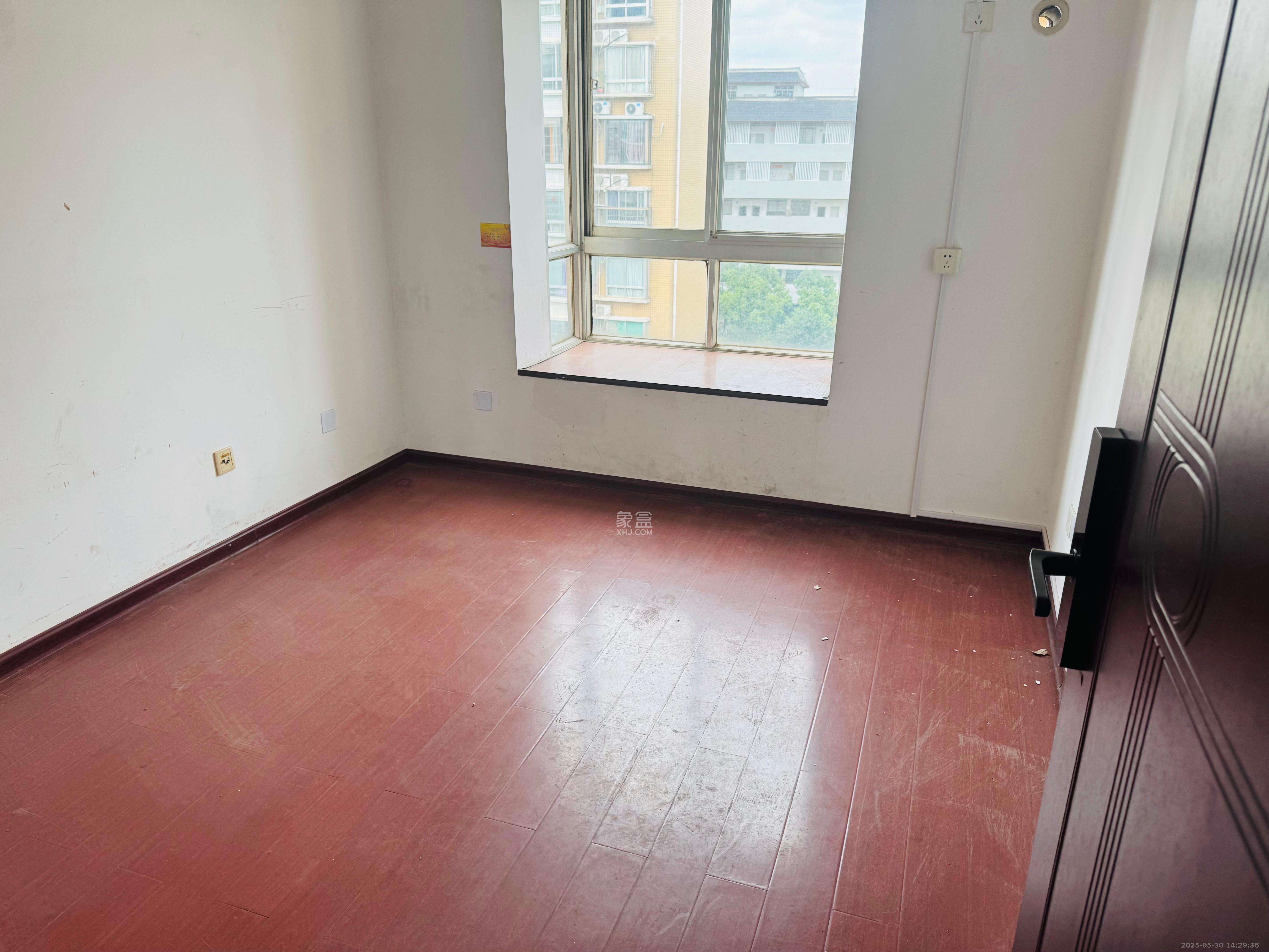 澧水家园 6室2厅3卫 3000.0元/月 澧水家园 6室2厅3卫 3000.0元/月室内图