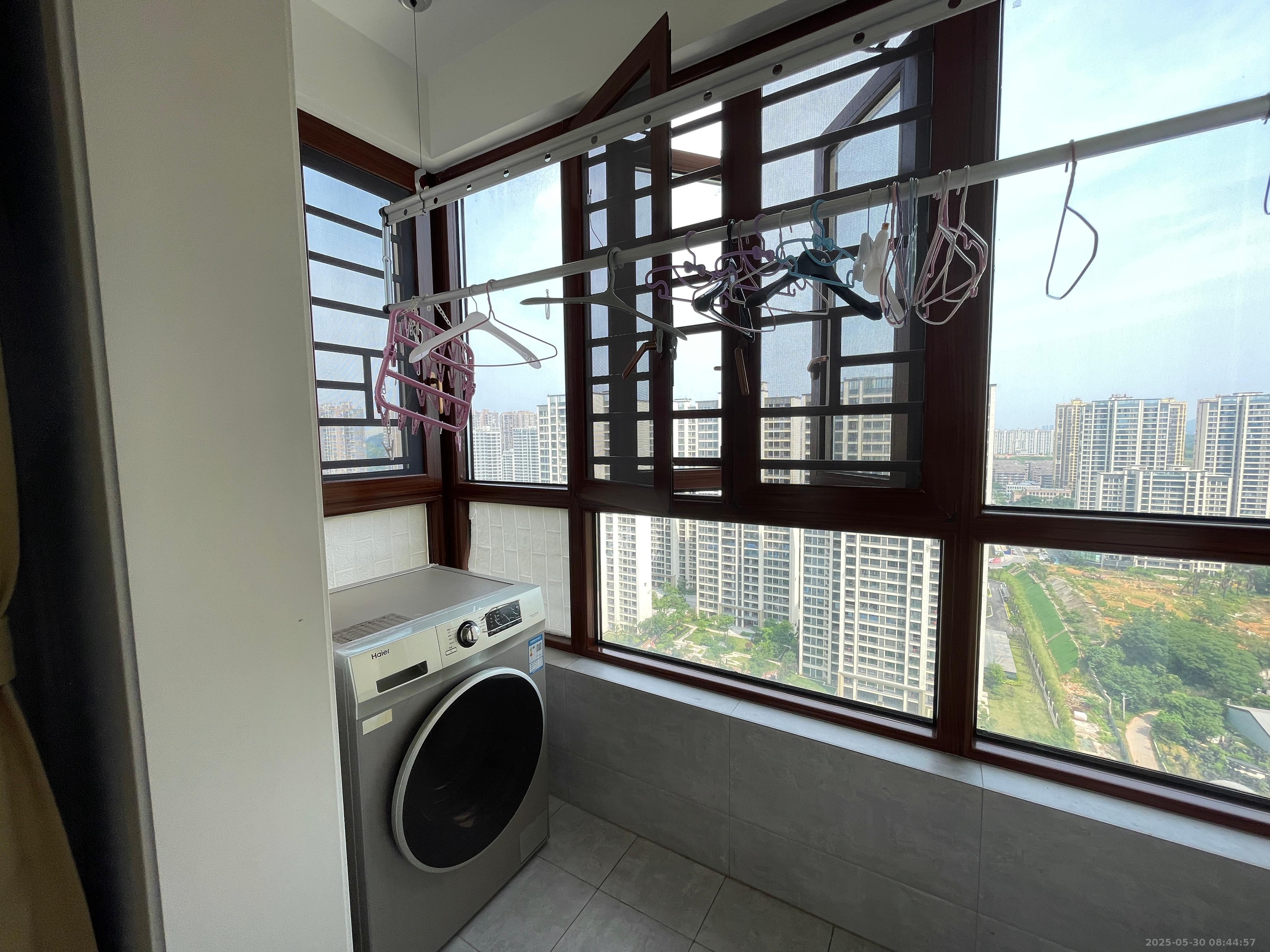 钱隆世家  4室2厅2卫    3200.0元/月 钱隆世家  4室2厅2卫    3200.0元/月室内图