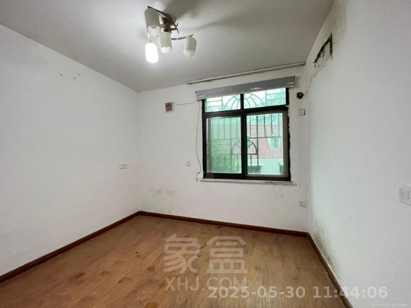 联谊新村别墅 5室2厅2卫 3500.0元/月 联谊新村别墅 5室2厅2卫 3500.0元/月室内图