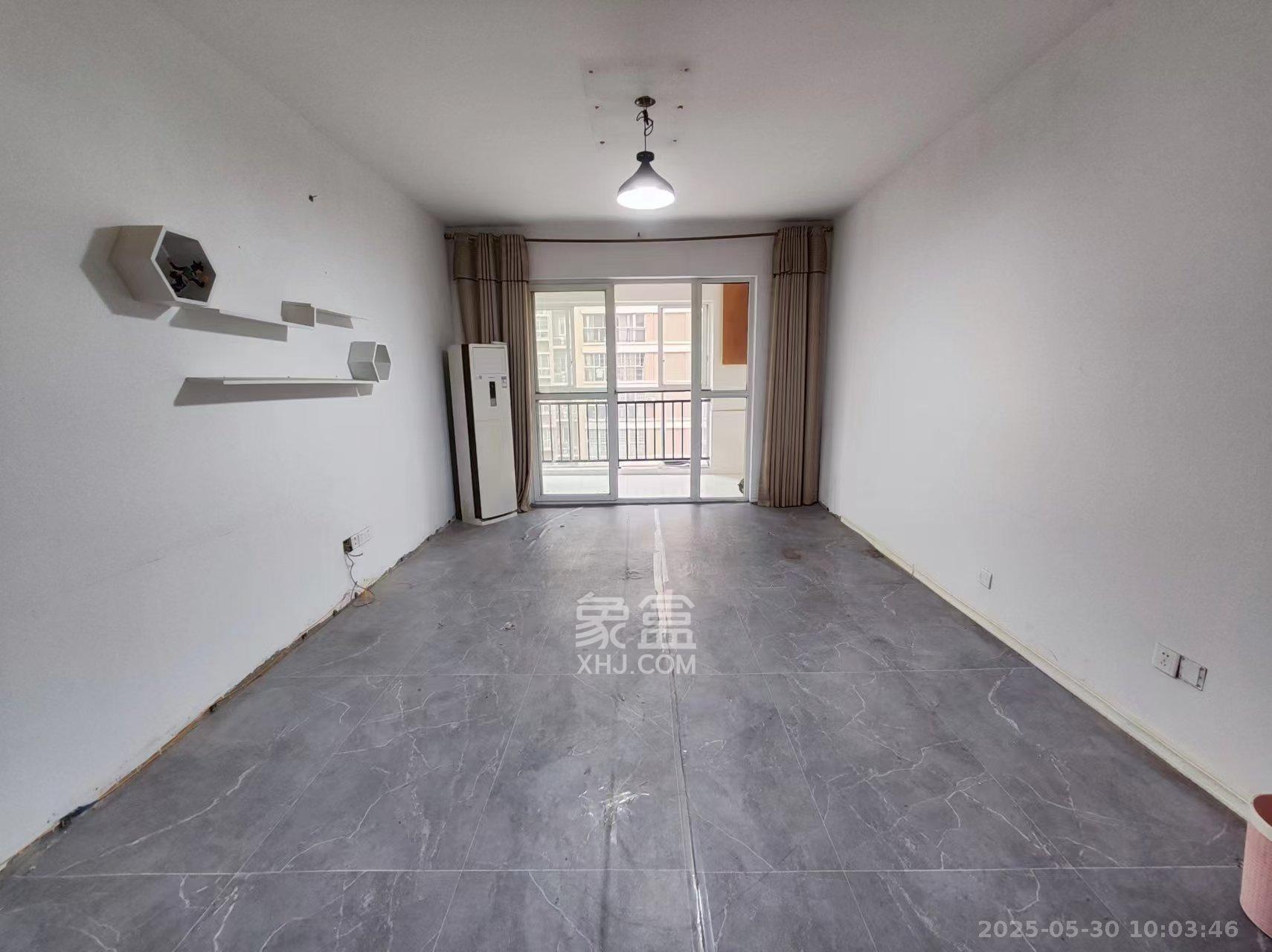 上河国际C区 3室2厅1卫 2100.0元/月 上河国际C区 3室2厅1卫 2100.0元/月室内图