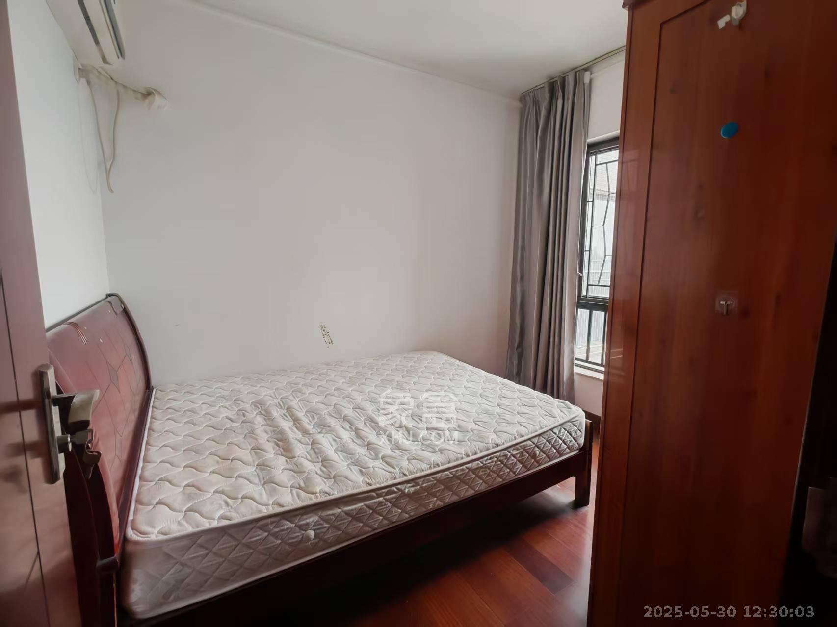 达美D6区  3室2厅2卫   2800.00元/月室内图