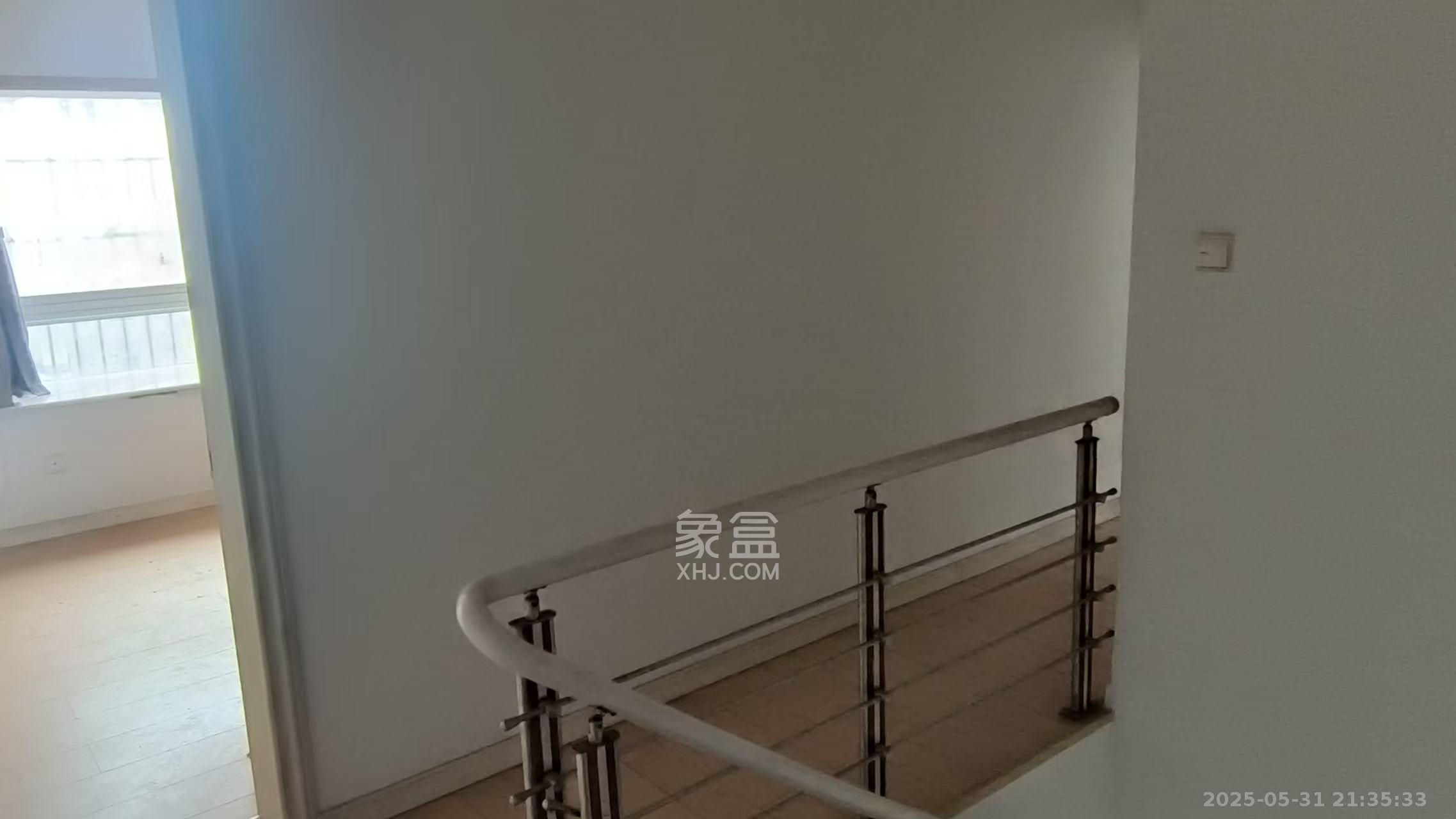 星沙四区  1室1厅1卫   1111.00元/月