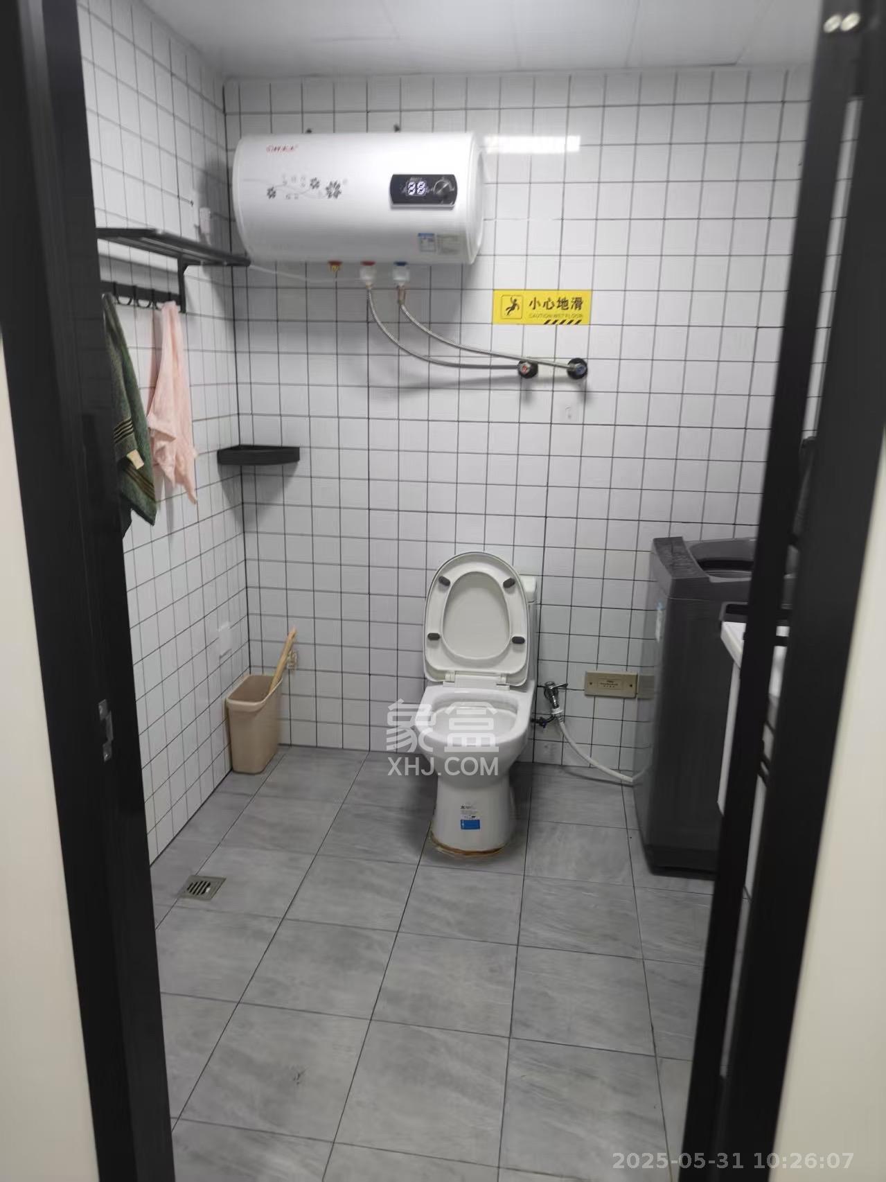 保利恒伟时光印象  1室1厅1卫   1500.00元/月室内图