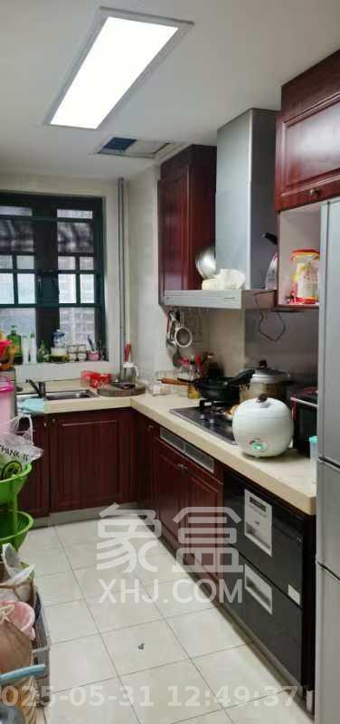 恒大御景湾  4室2厅1卫   4000.00元/月室内图1