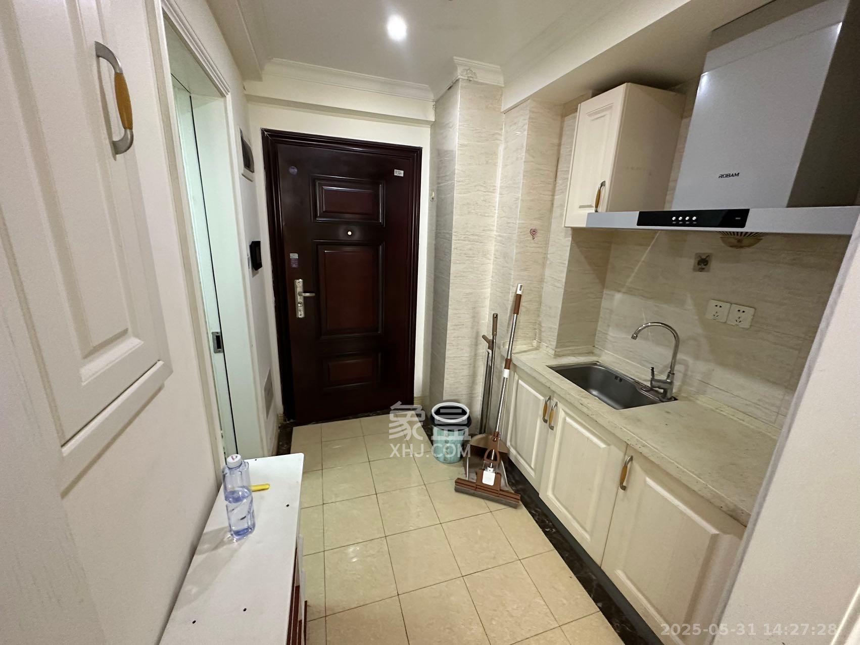 五江天街北区  1室1厅1卫    1300.0元/月室内图