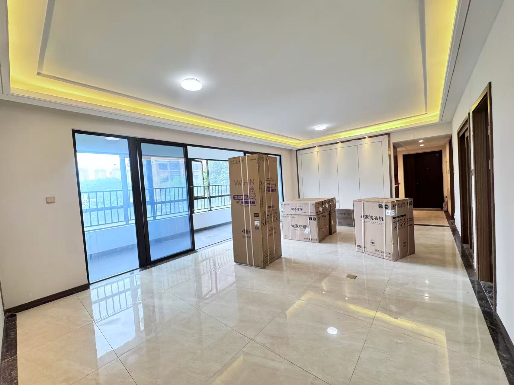 翡翠公园(北大资源) 4室2厅1卫 81.0万 翡翠公园(北大资源) 4室2厅1卫 81.0万室内图