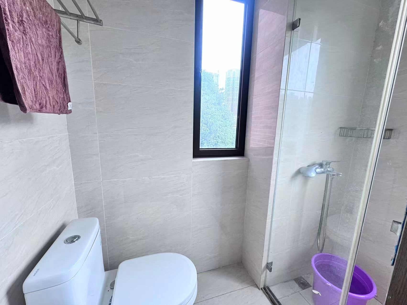 翡翠公园(北大资源) 4室2厅1卫 81.0万 翡翠公园(北大资源) 4室2厅1卫 81.0万室内图