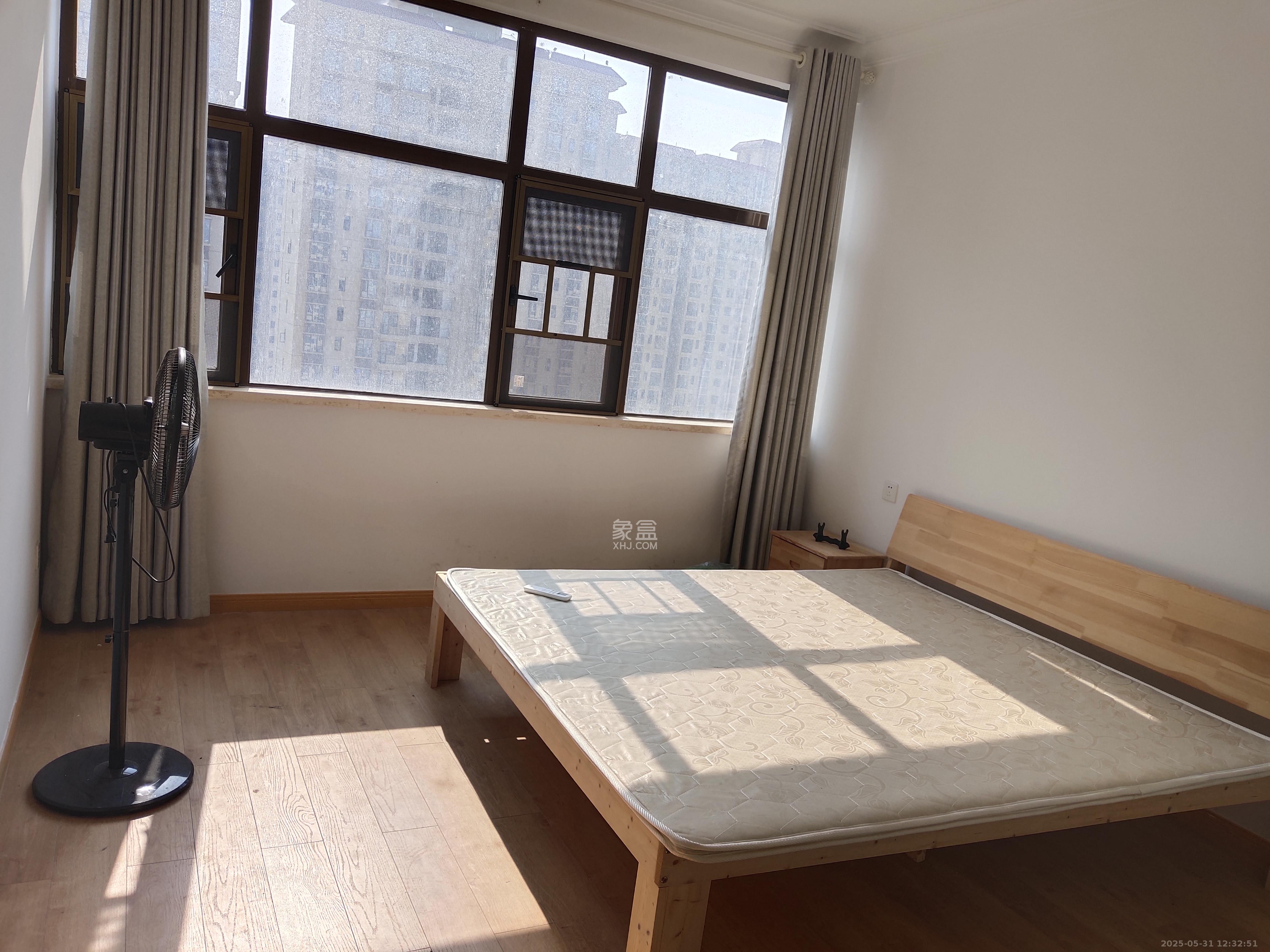 江山帝景哈佛  3室1厅1卫   2500.00元/月室内图