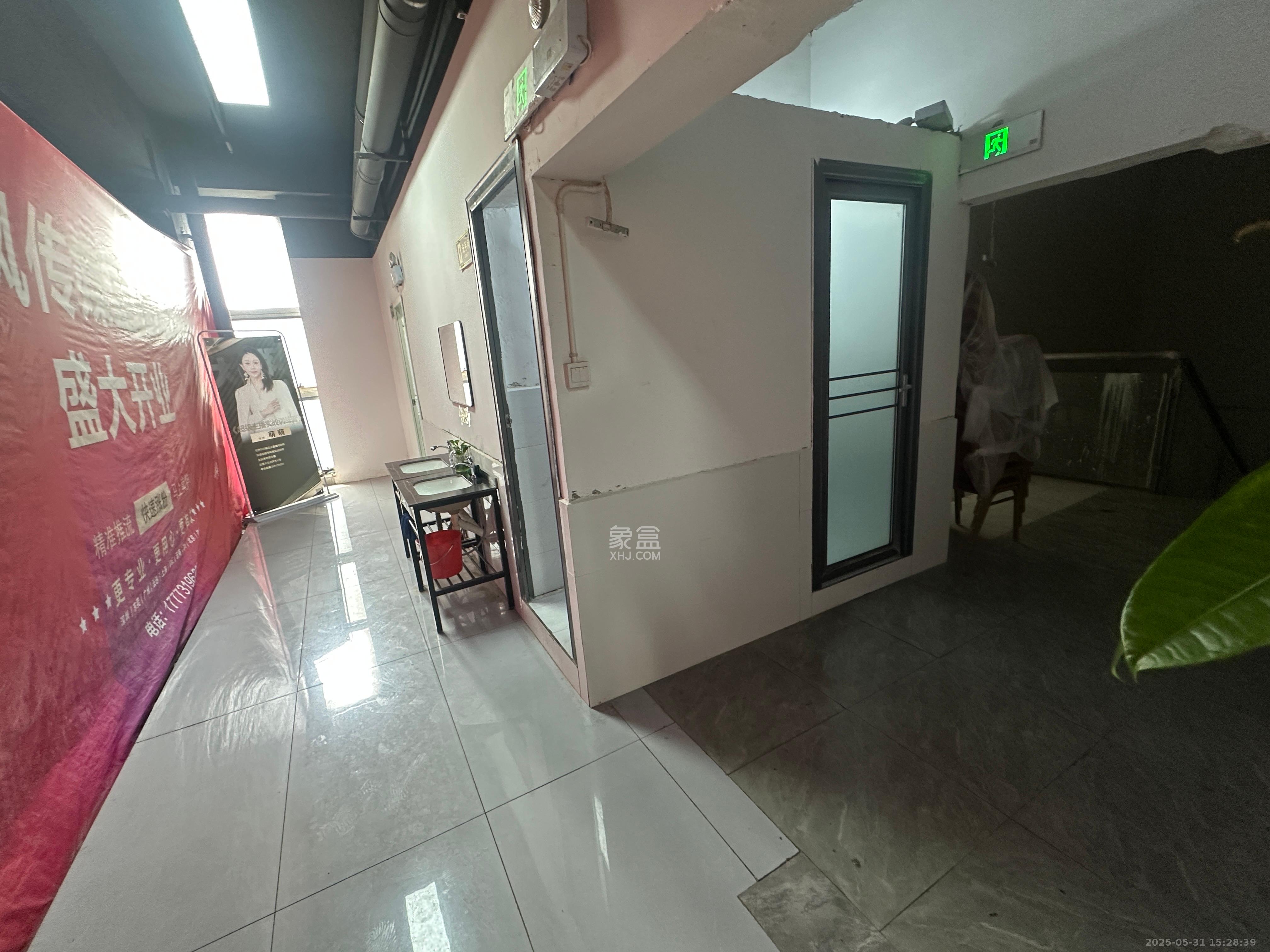 宇成朝阳广场   619.0㎡      30000.0元/月室内图