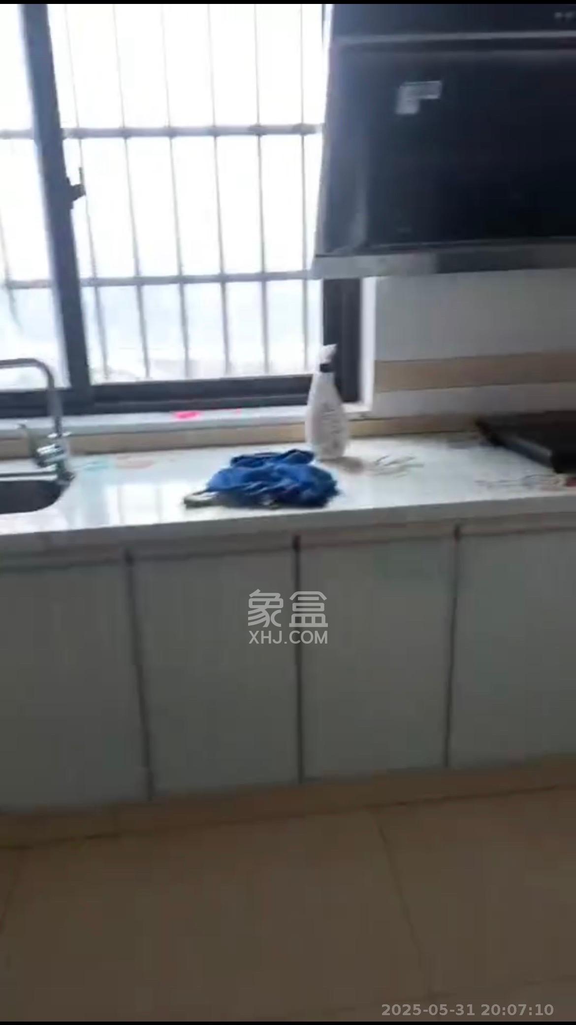 金南家园一期  1室1厅1卫   1000.00元/月室内图
