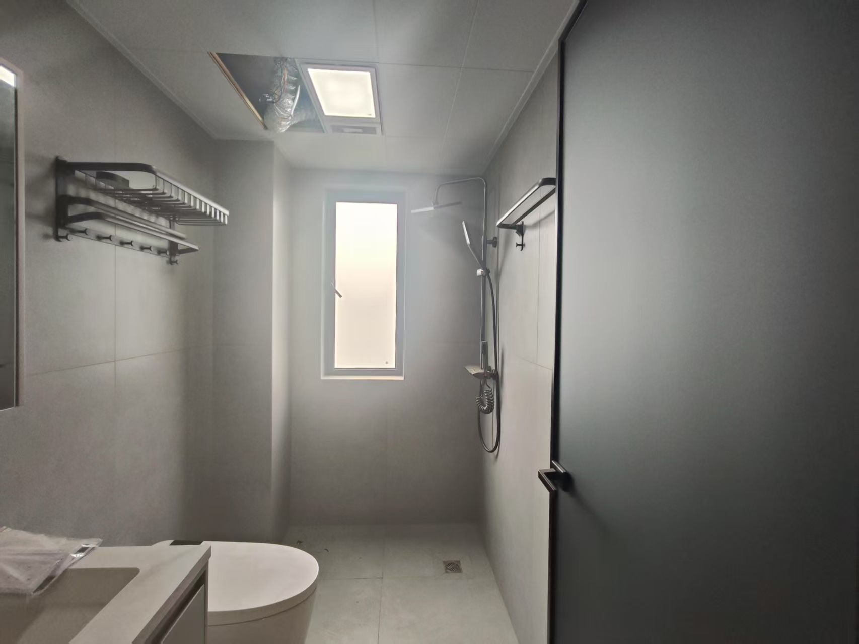 世茂云城 3室2厅2卫 2500.0元/月 世茂云城 3室2厅2卫 2500.0元/月室内图