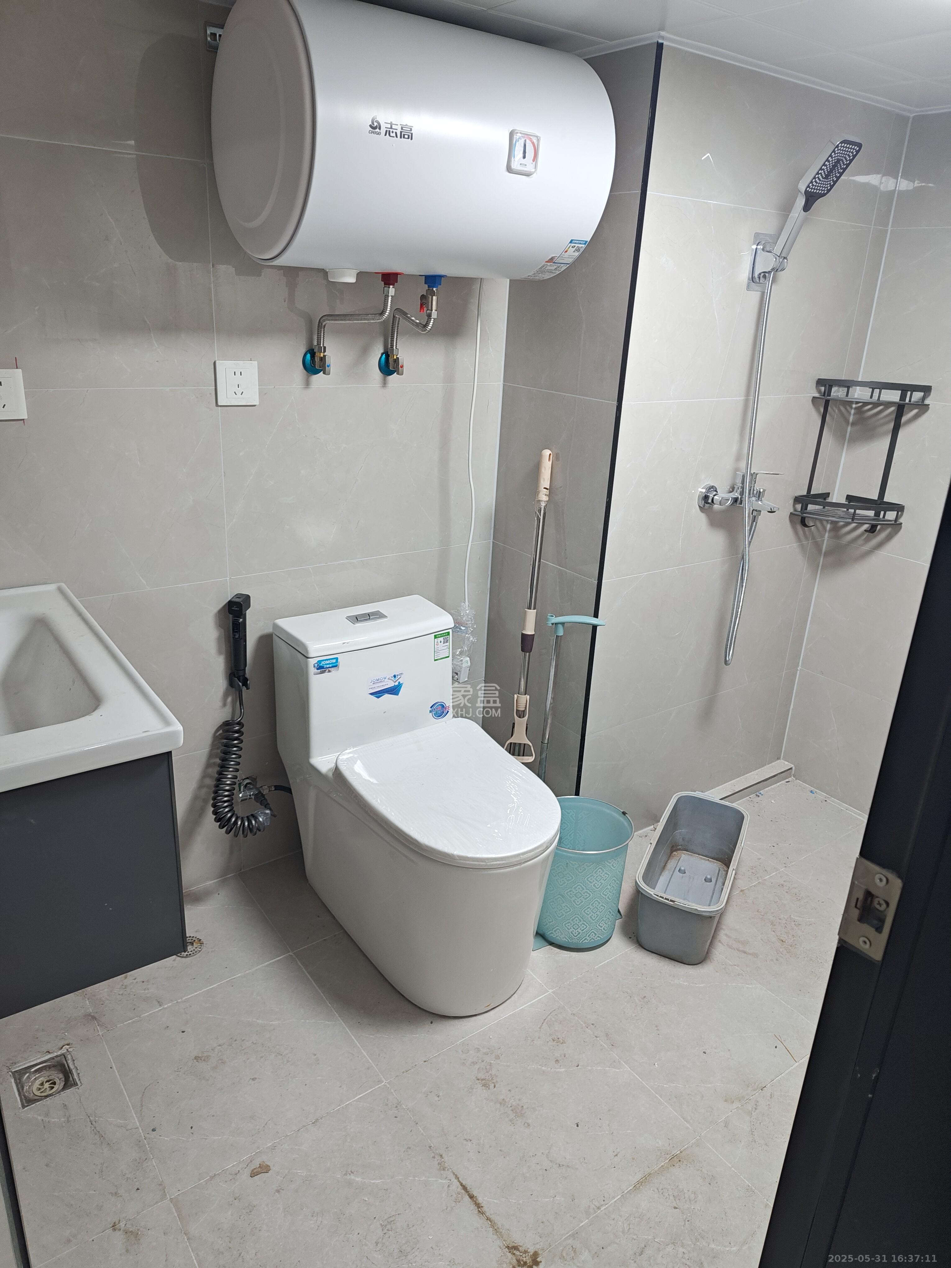 佳兆业云顶都汇 1室0厅0卫 2500.0元/月 佳兆业云顶都汇 1室0厅0卫 2500.0元/月室内图