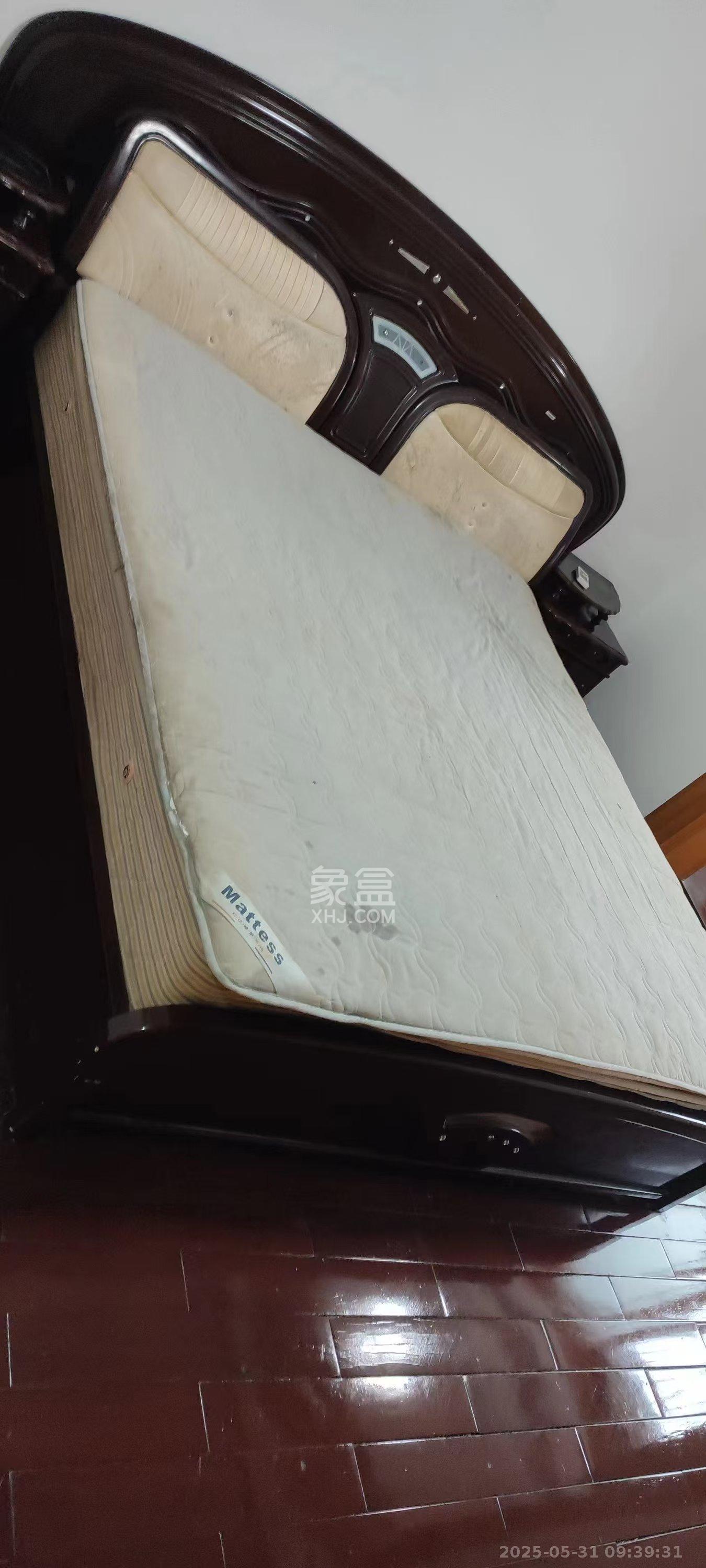 湘湖路蔬菜集团宿舍  3室3厅2卫   2200.00元/月室内图