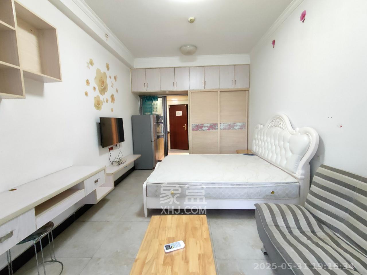 达美D6区  1室1厅1卫   1300.00元/月