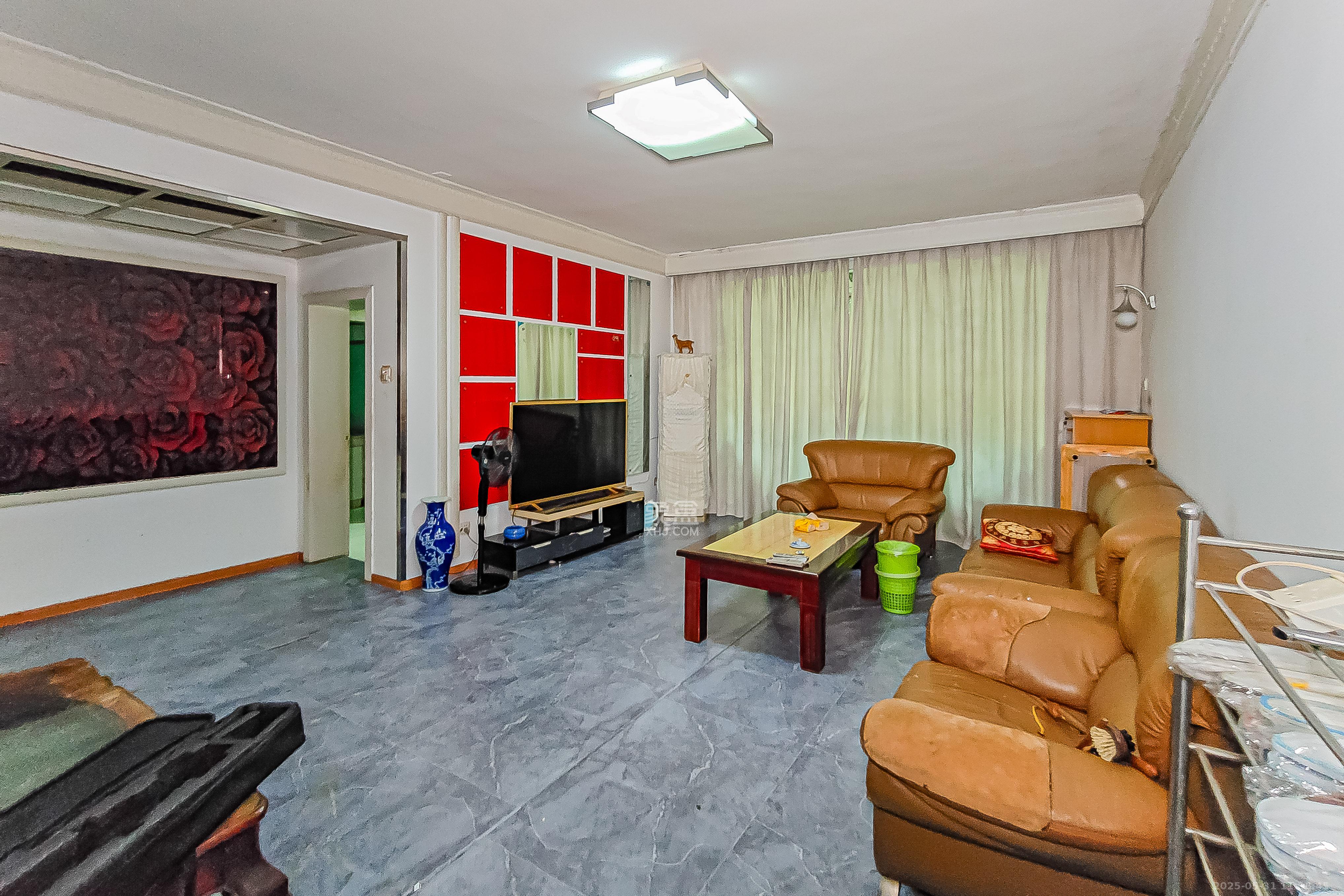 天心区政府机关宿舍  3室2厅1卫    89.0万 天心区政府机关宿舍  3室2厅1卫    89.0万