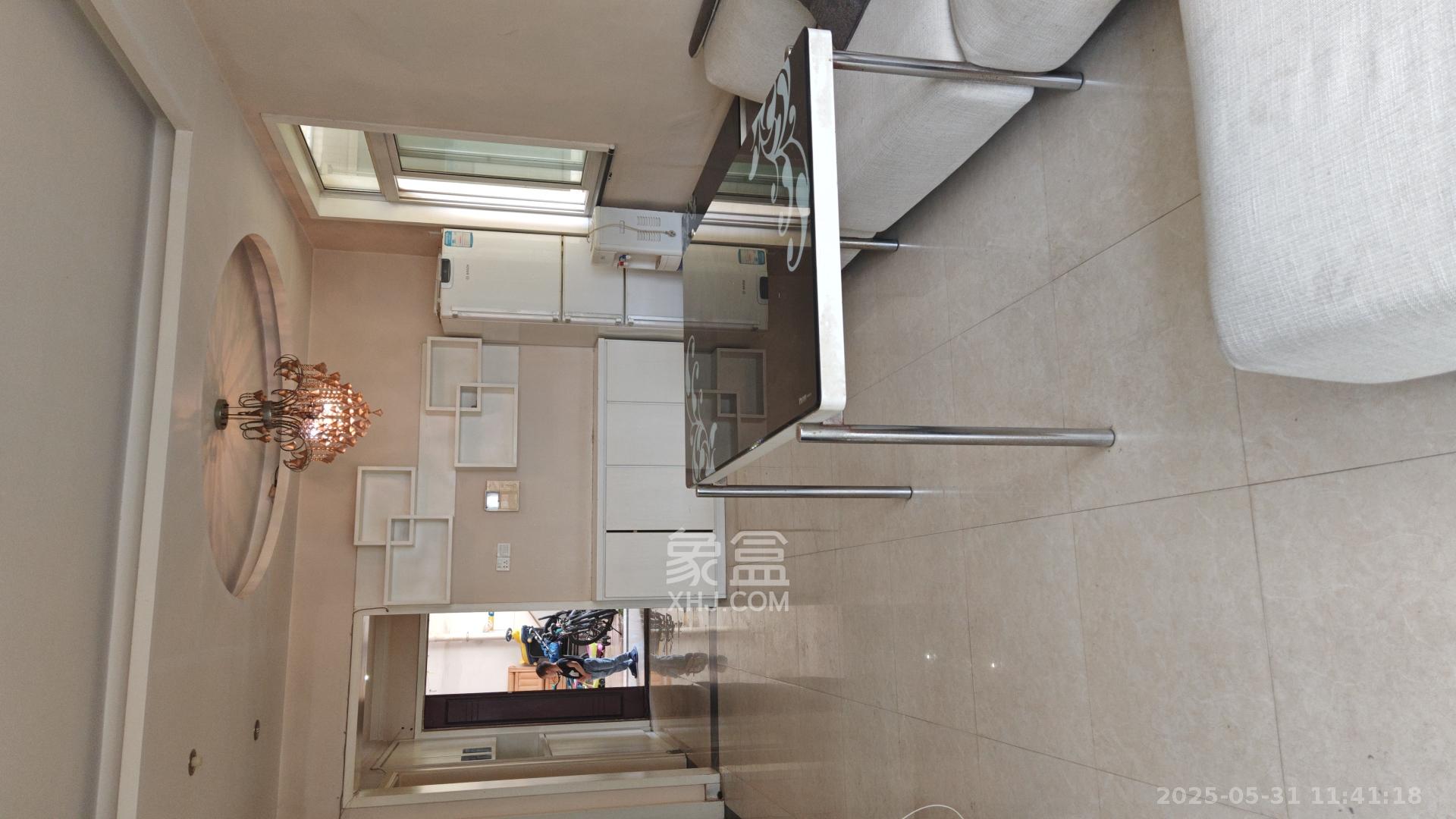 汇都公寓  3室1厅1卫    2600.0元/月室内图