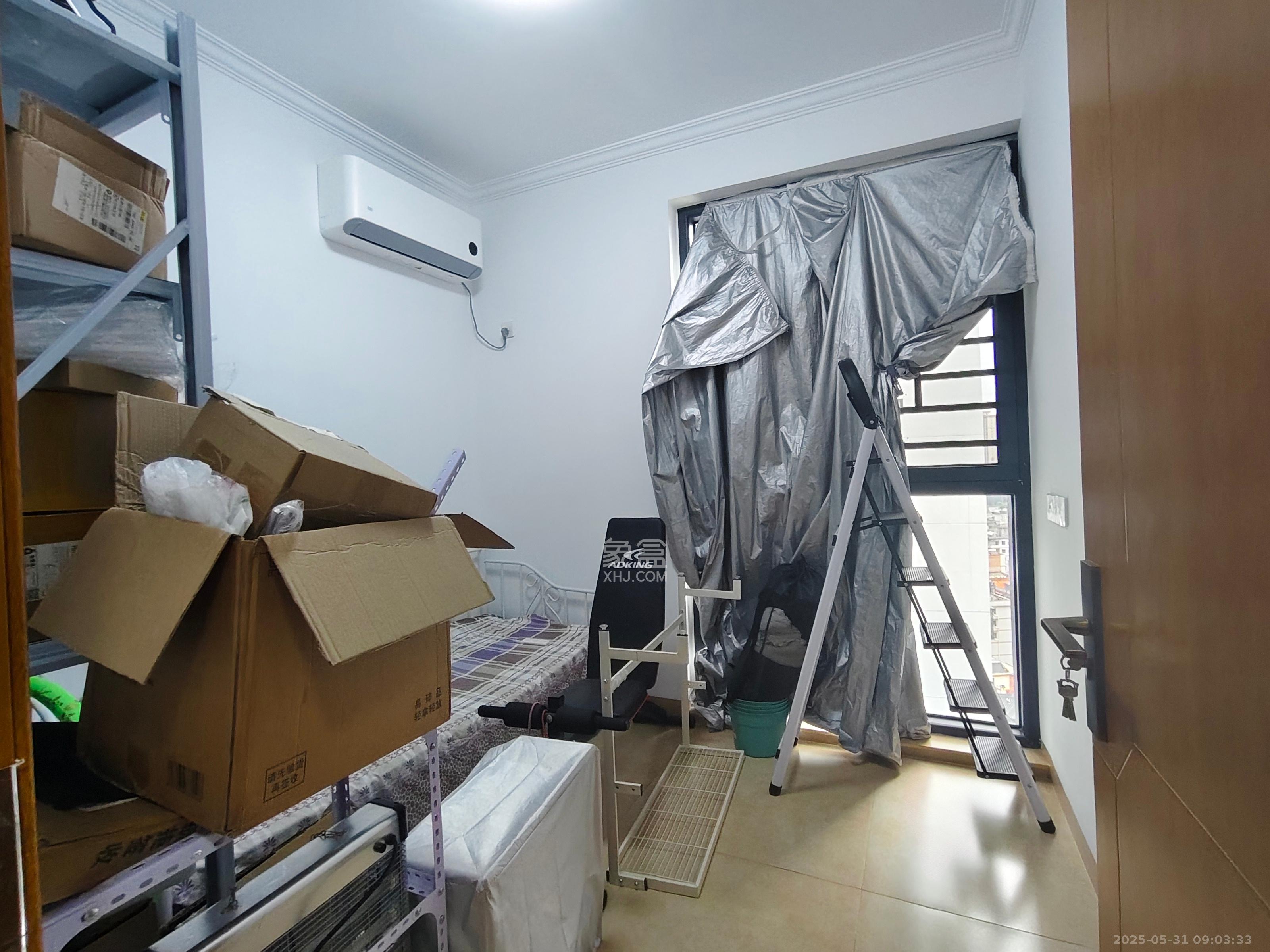 蔷薇国际 3室2厅2卫 2400.0元/月 蔷薇国际 3室2厅2卫 2400.0元/月室内图