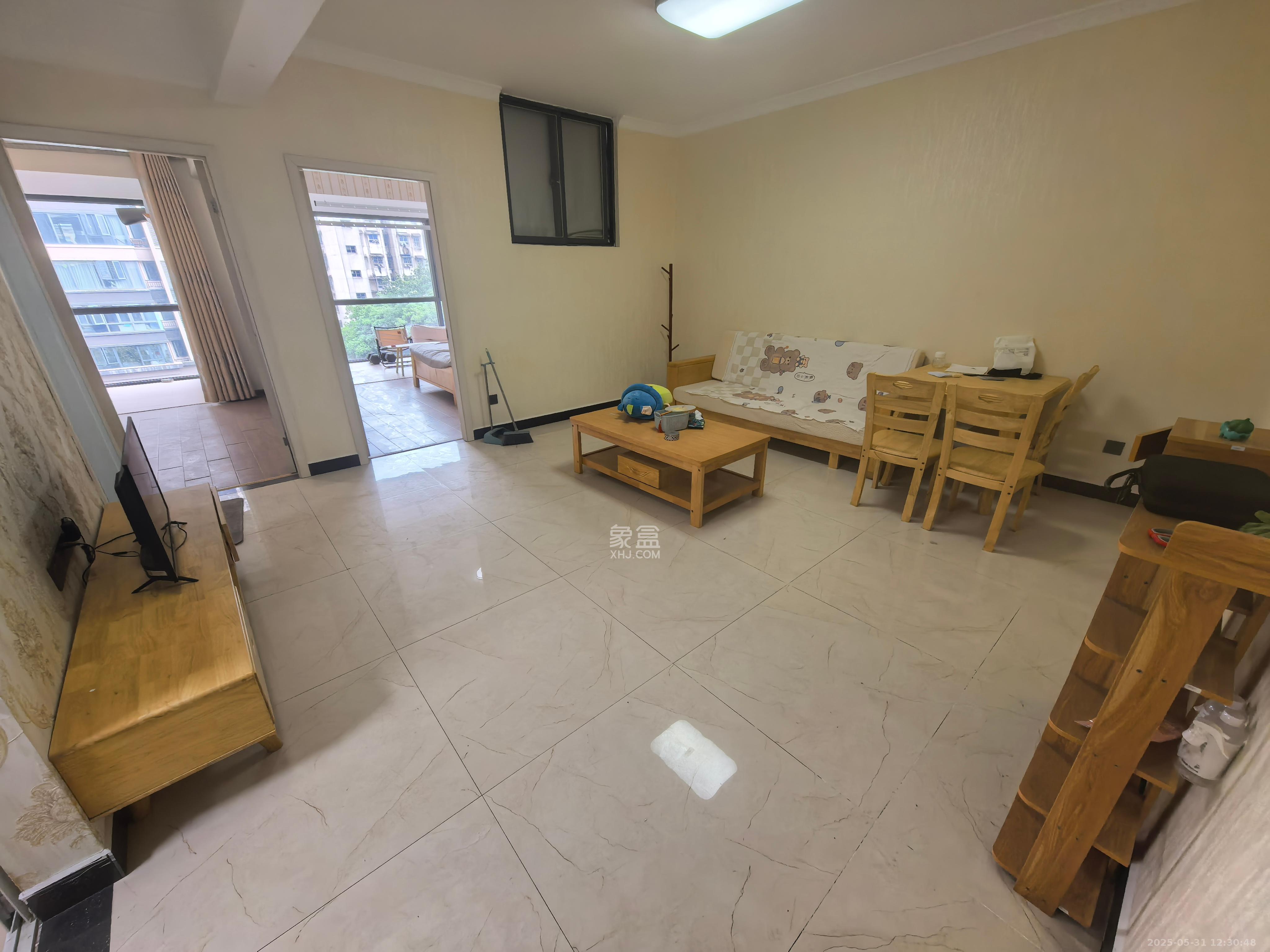 建发中央悦府  2室1厅1卫   2400.00元/月室内图1