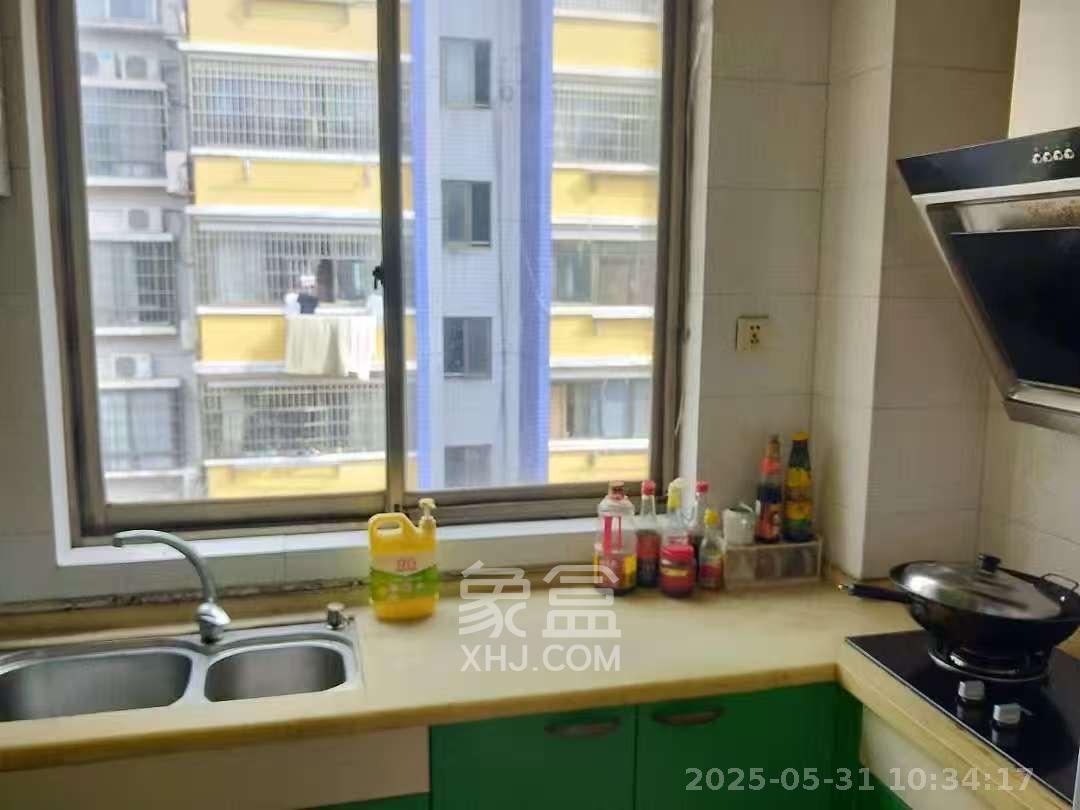 阳明山庄 2室2厅1卫 1900.0元/月 阳明山庄 2室2厅1卫 1900.0元/月室内图