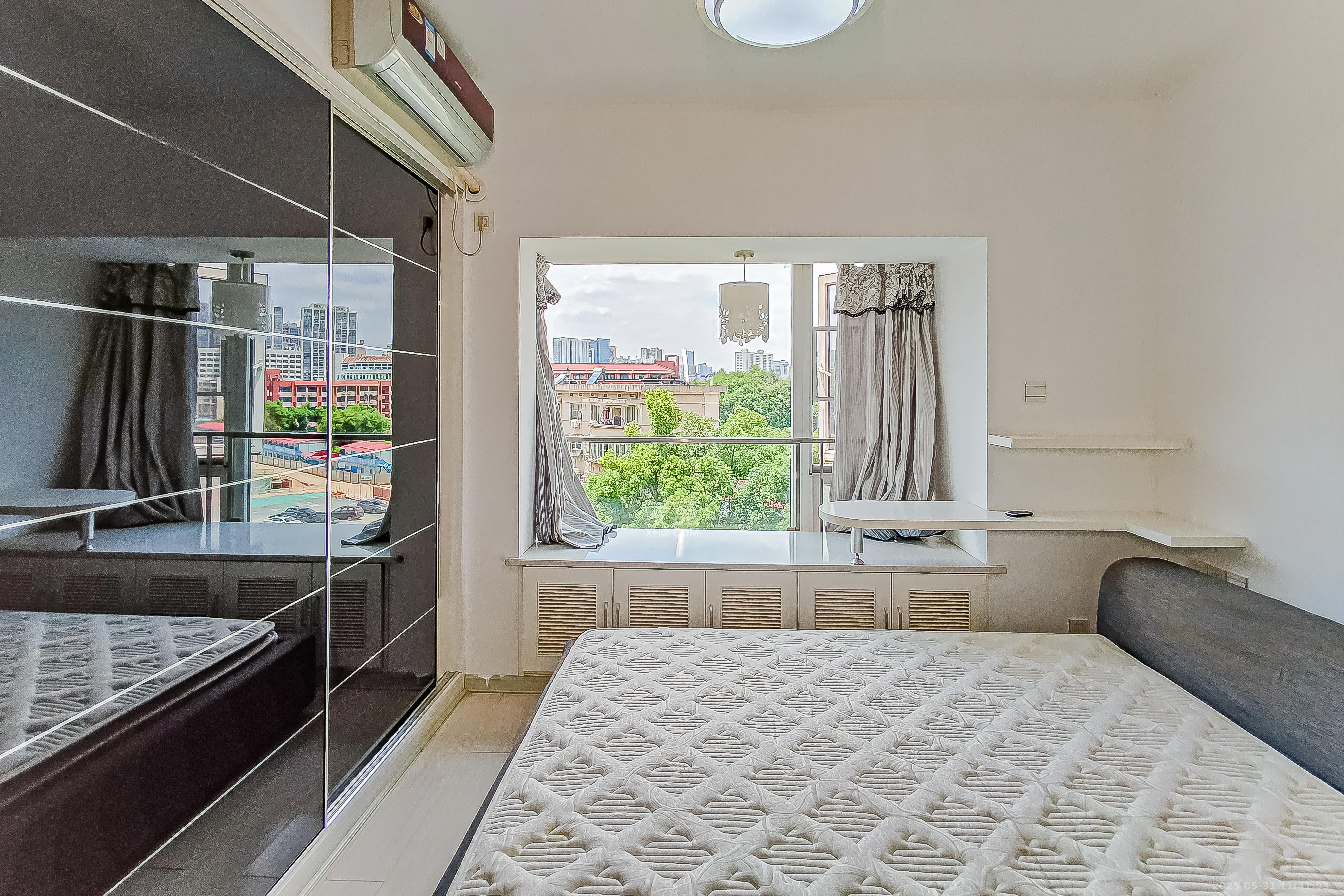 三重星都心 1室2厅1卫 58.8万 三重星都心 1室2厅1卫 58.8万卧室