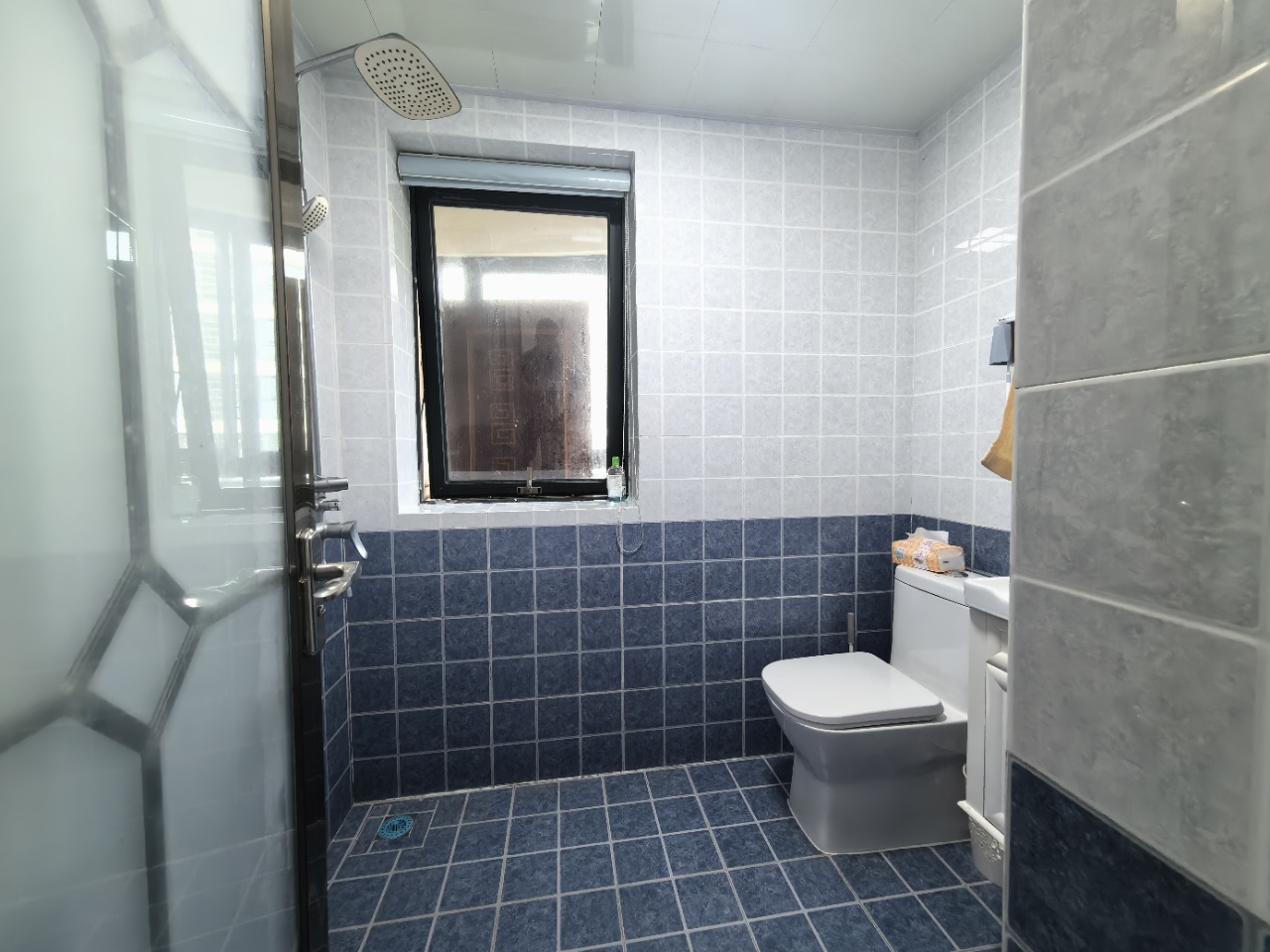 晨晖帝景  2室2厅2卫    165.0万 晨晖帝景  2室2厅2卫    165.0万室内图