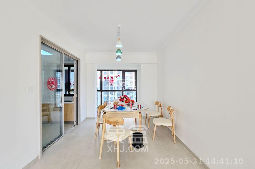 明昇壹城(明昇时代广场)二期 4室2厅2卫 4200.0元/月 明昇壹城(明昇时代广场)二期 4室2厅2卫 4200.0元/月室内图