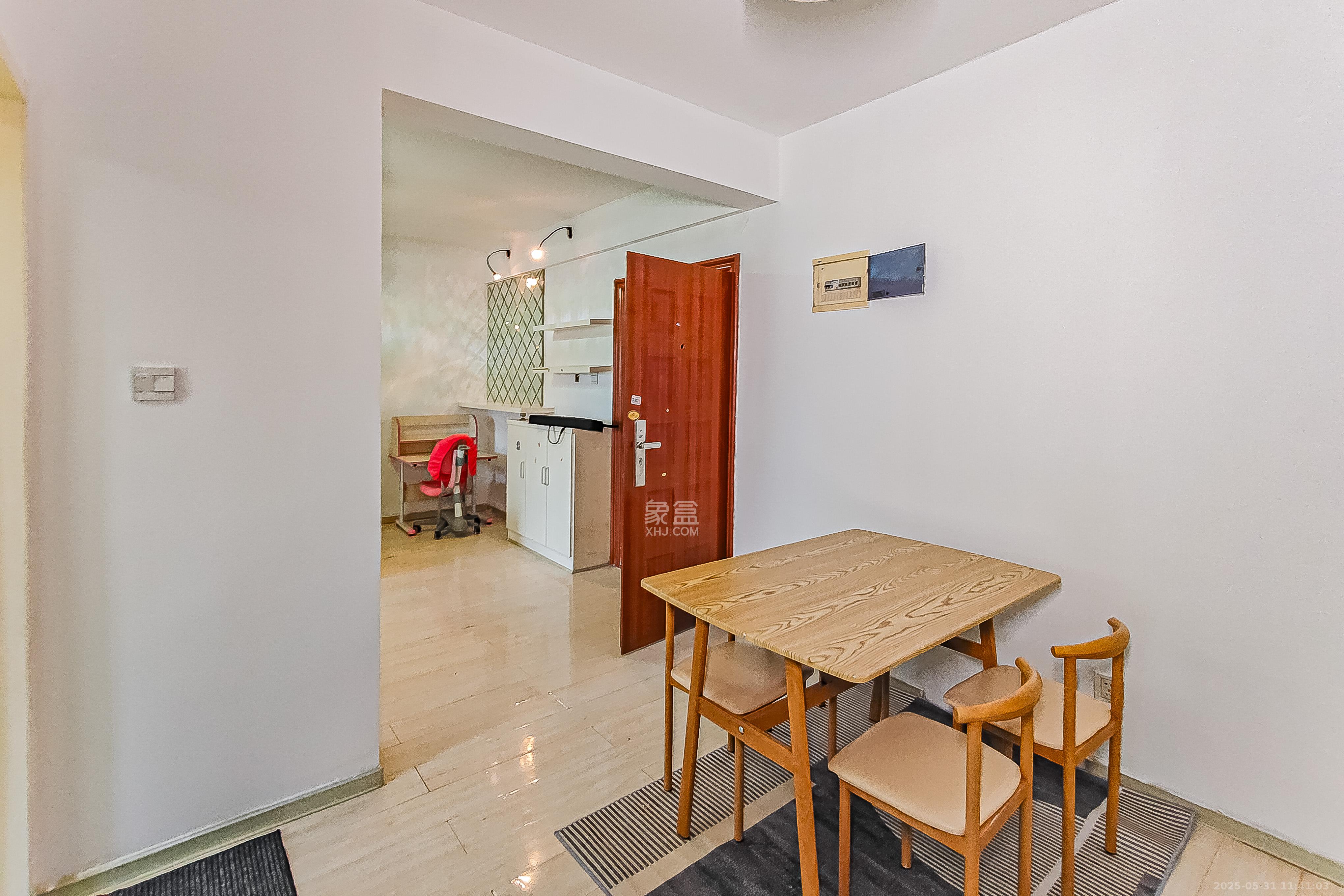 三重星都心 1室2厅1卫 58.8万 三重星都心 1室2厅1卫 58.8万客厅