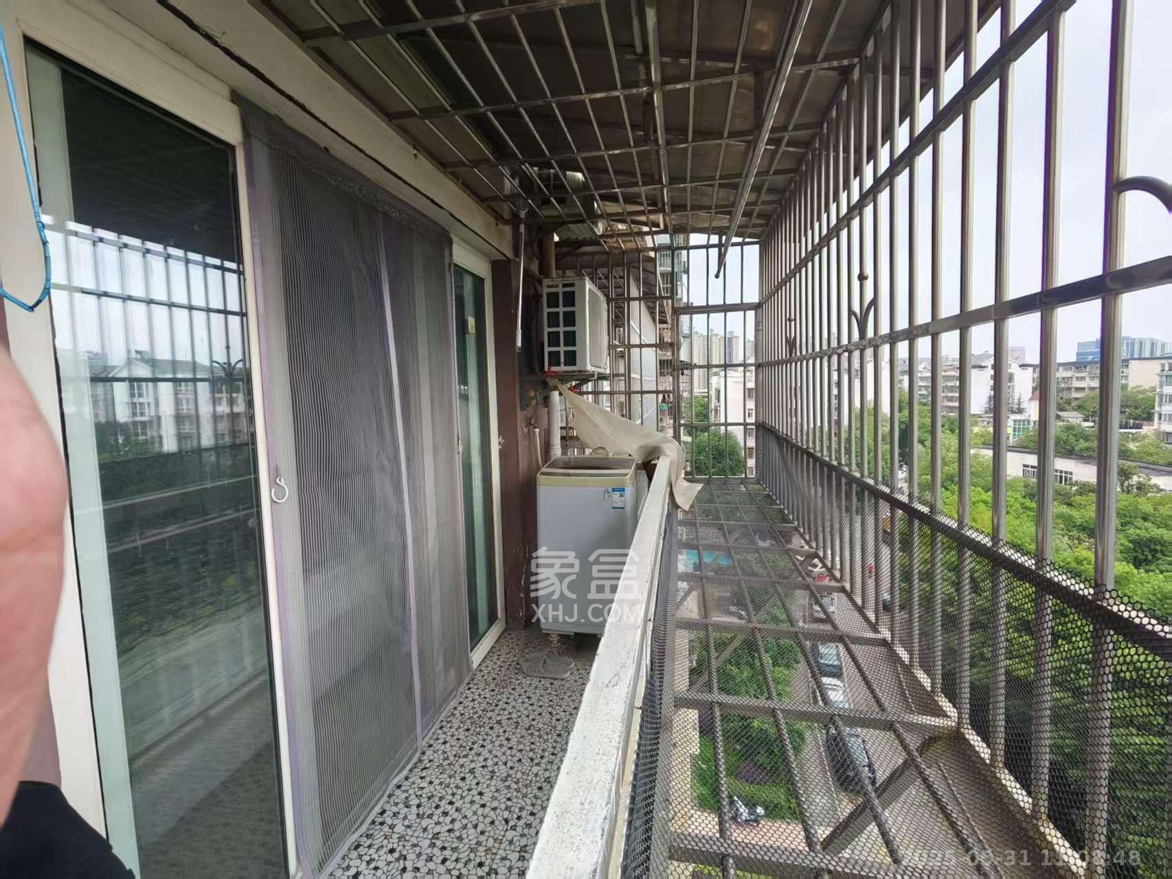 锦绣家园  2室1厅1卫   2300.00元/月室内图