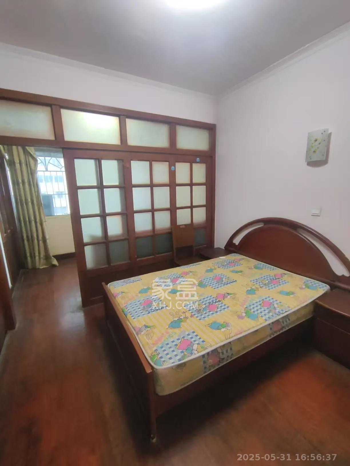 路桥宿舍 2室2厅1卫 1100.0元/月 路桥宿舍 2室2厅1卫 1100.0元/月室内图