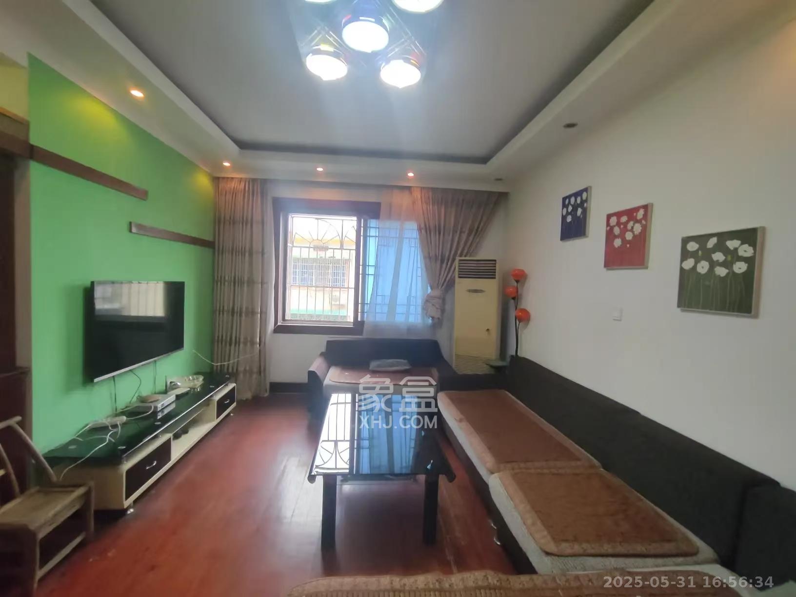 路桥宿舍 2室2厅1卫 1100.0元/月 路桥宿舍 2室2厅1卫 1100.0元/月室内图