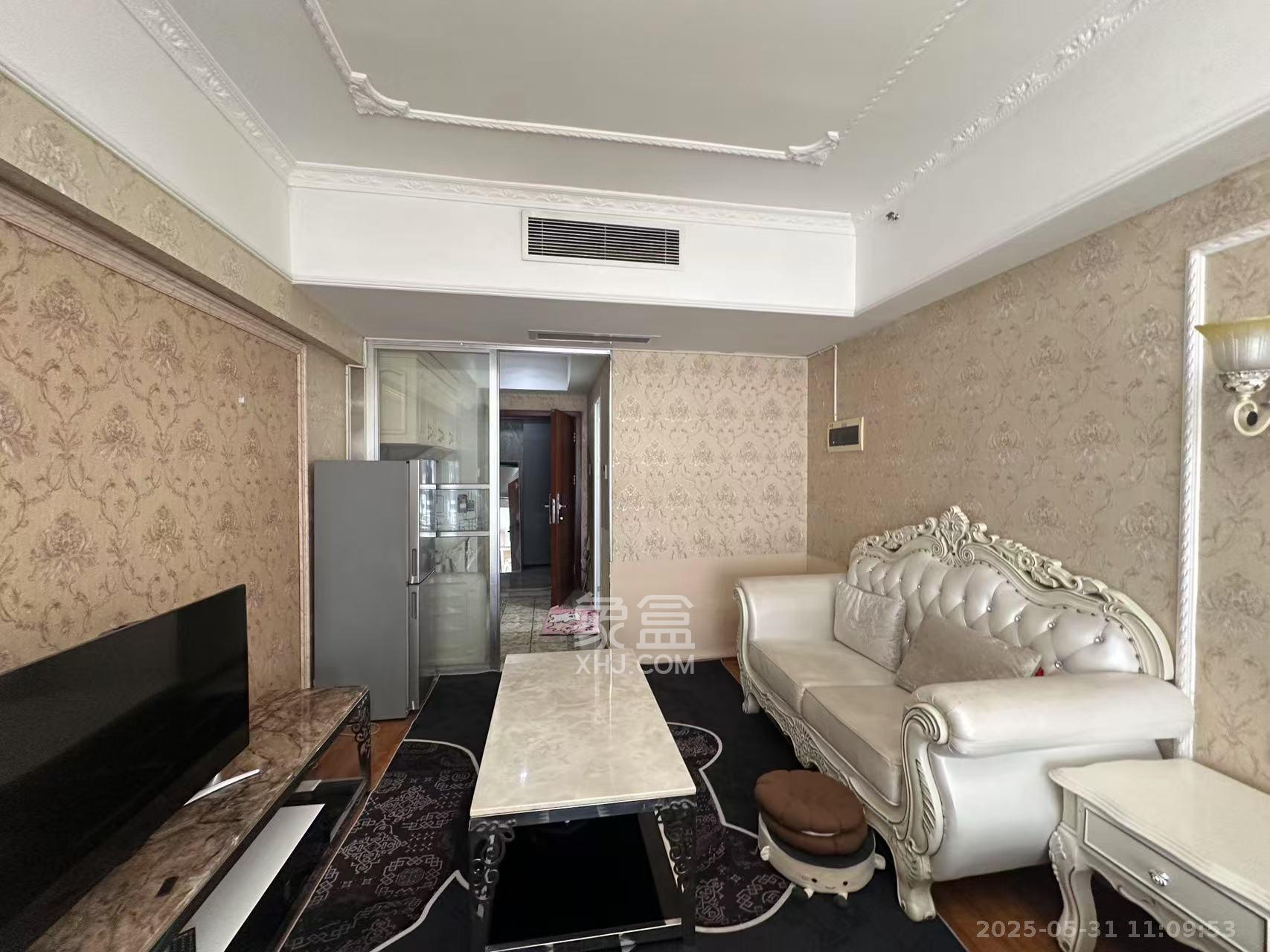 东怡外国(南湖一号) 1室1厅1卫 2000.0元/月 东怡外国(南湖一号) 1室1厅1卫 2000.0元/月室内图