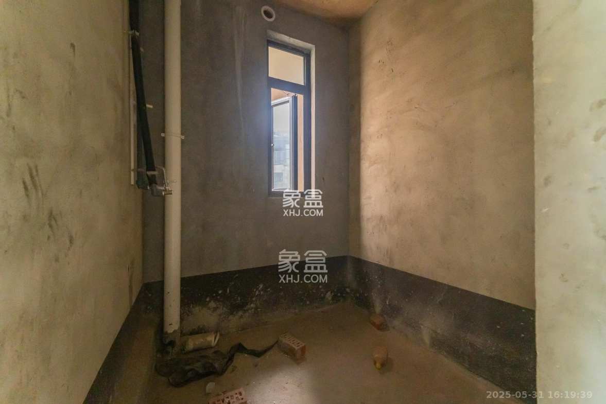 中交建发松雅院  5室2厅3卫    290.0万 中交建发松雅院  5室2厅3卫    290.0万其他