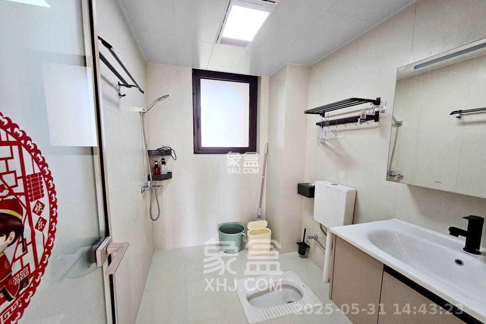 明昇壹城(明昇时代广场)二期 4室2厅2卫 4200.0元/月 明昇壹城(明昇时代广场)二期 4室2厅2卫 4200.0元/月室内图