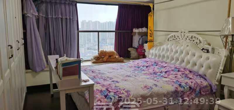恒大御景湾  4室2厅1卫   4000.00元/月室内图