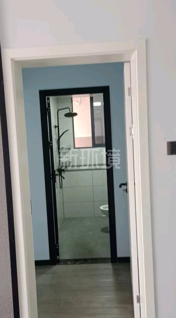龙源华城  3室2厅2卫   1800.00元/月室内图