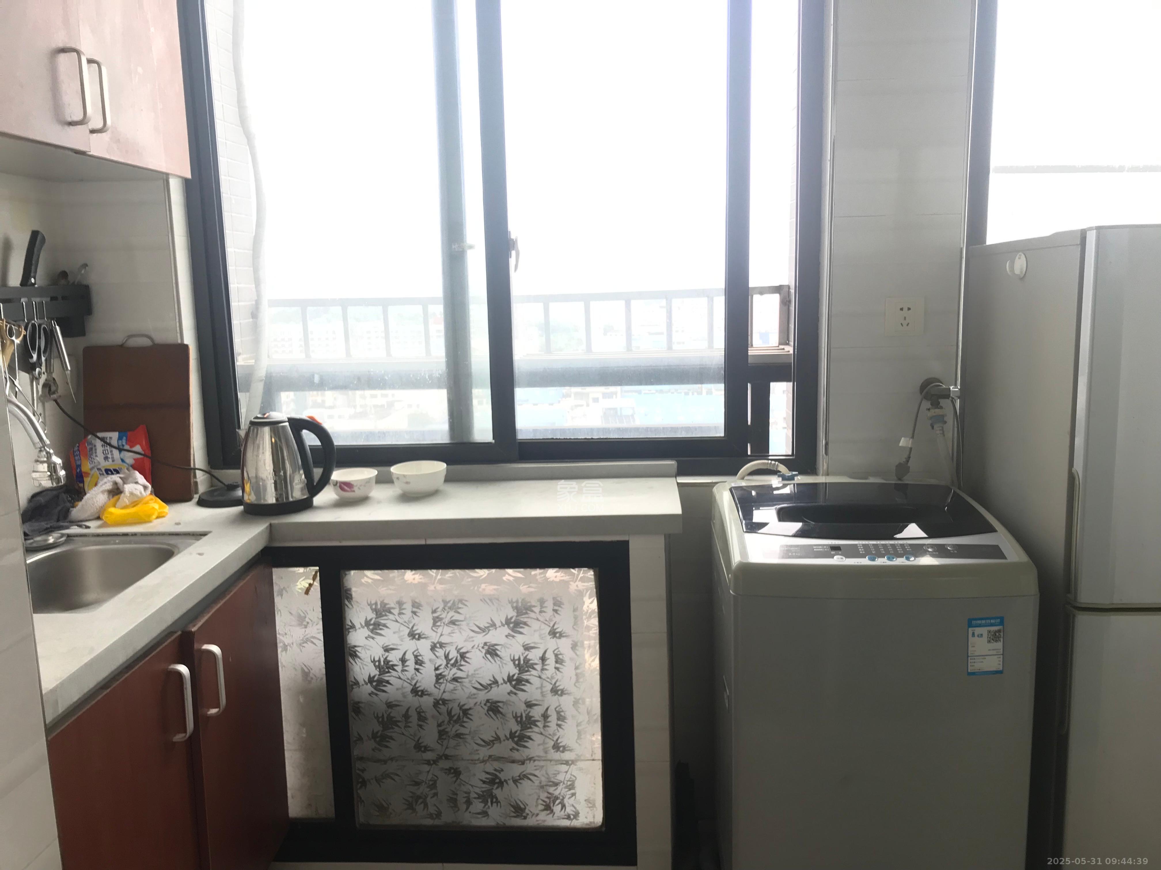 尚都花园城  1室1厅1卫    1100.0元/月室内图